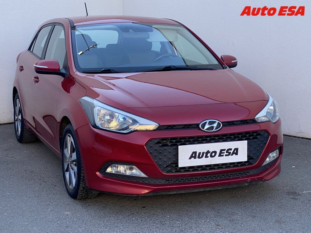 Hyundai i20, 1.2i,Navi,kamera