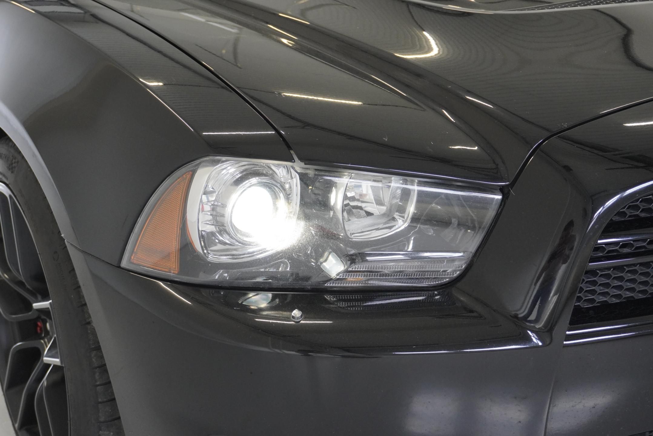 Dodge Charger, 6.4 HEMI SRT 8 AUTOMAT - fotka 5