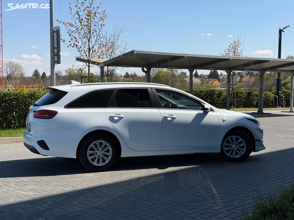 Kia Cee´d, 1.6 crdi 100 kW / facelift - fotka 5