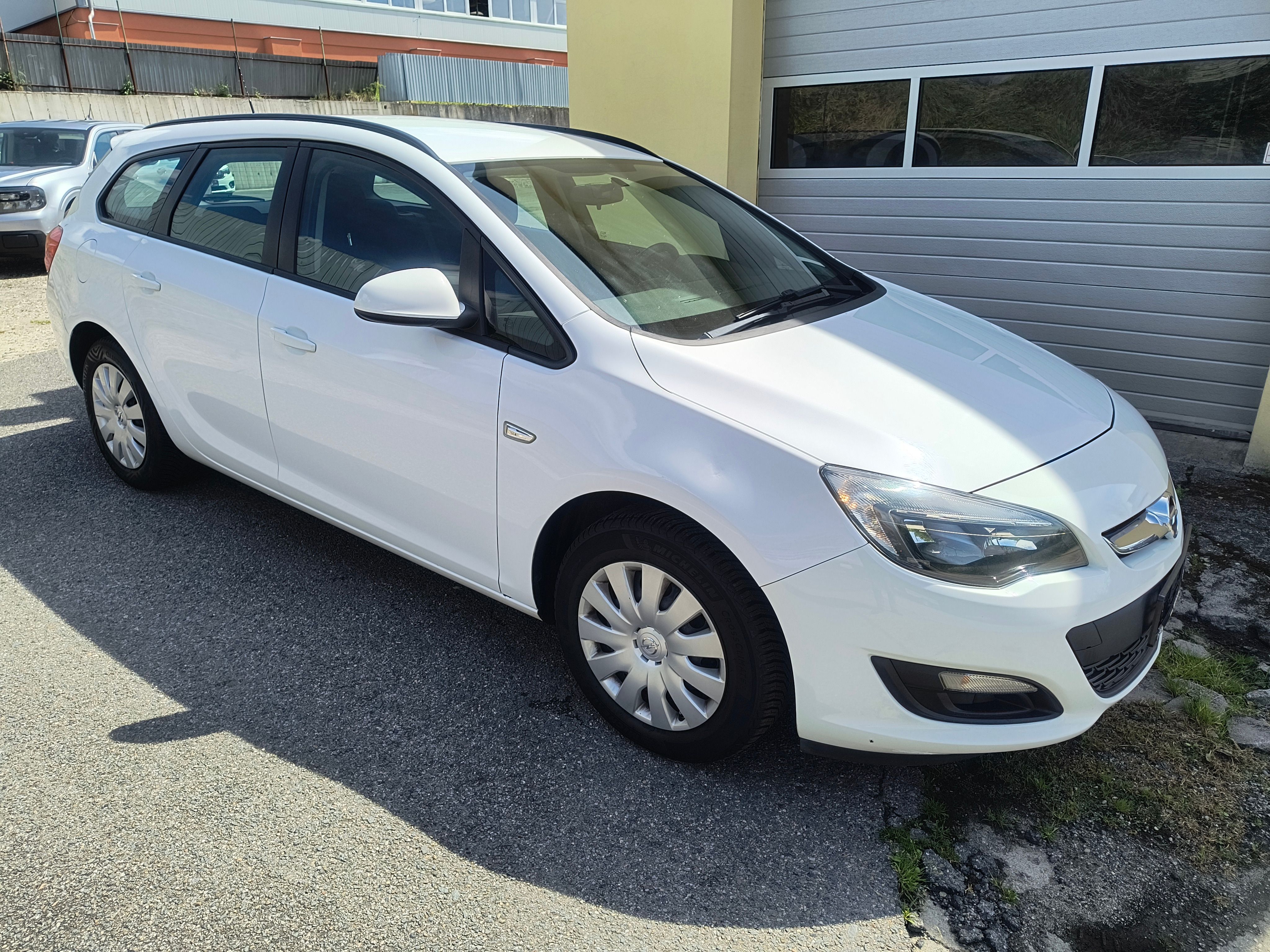 Opel Astra, 1.6 88KW/AC/PDC/TEMPOMAT/DO/PC - fotka 4