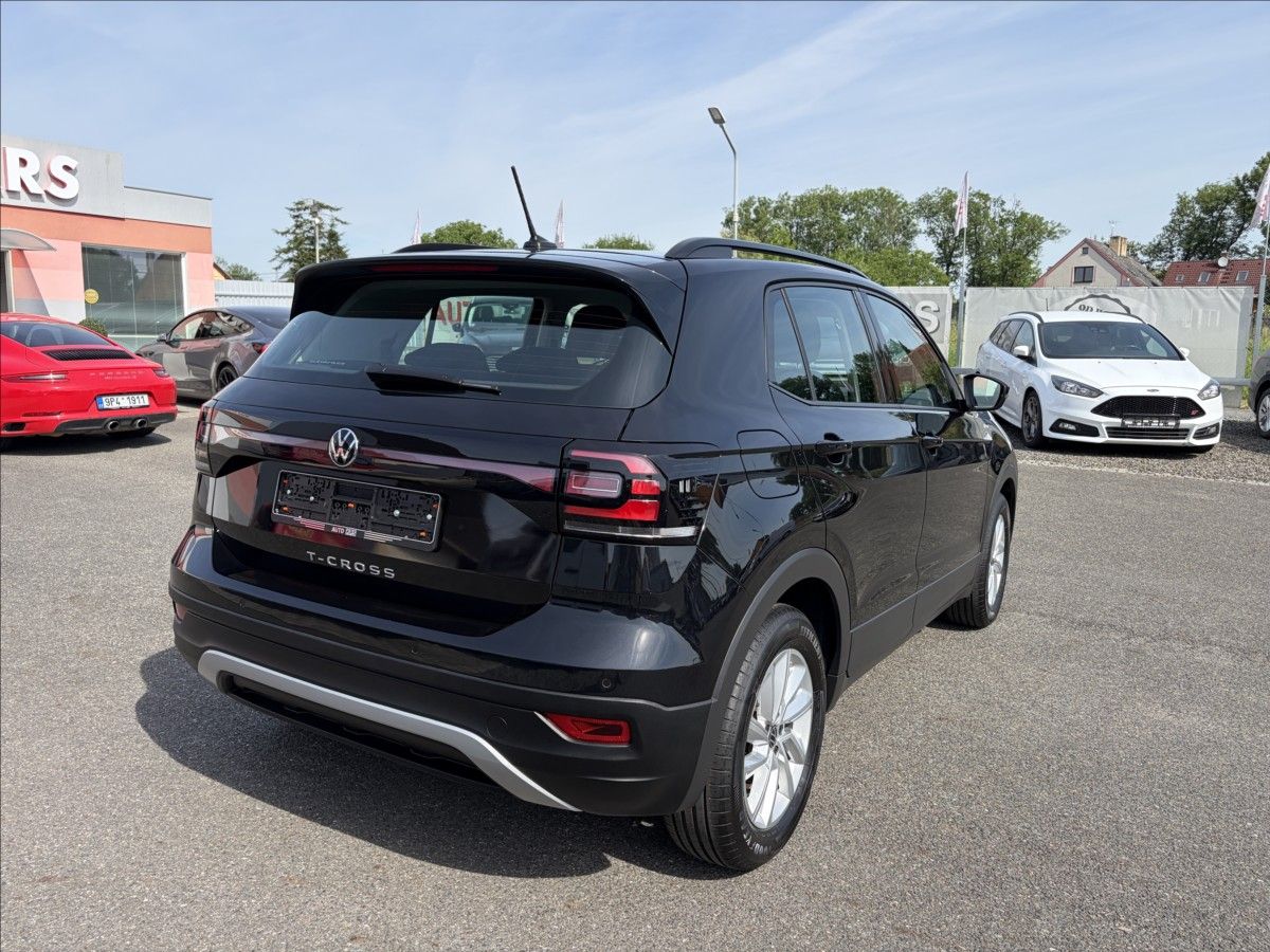 Volkswagen T-Cross, 1,0 TSi 81KW Navi,ACCTemp,PDC, - fotka 6