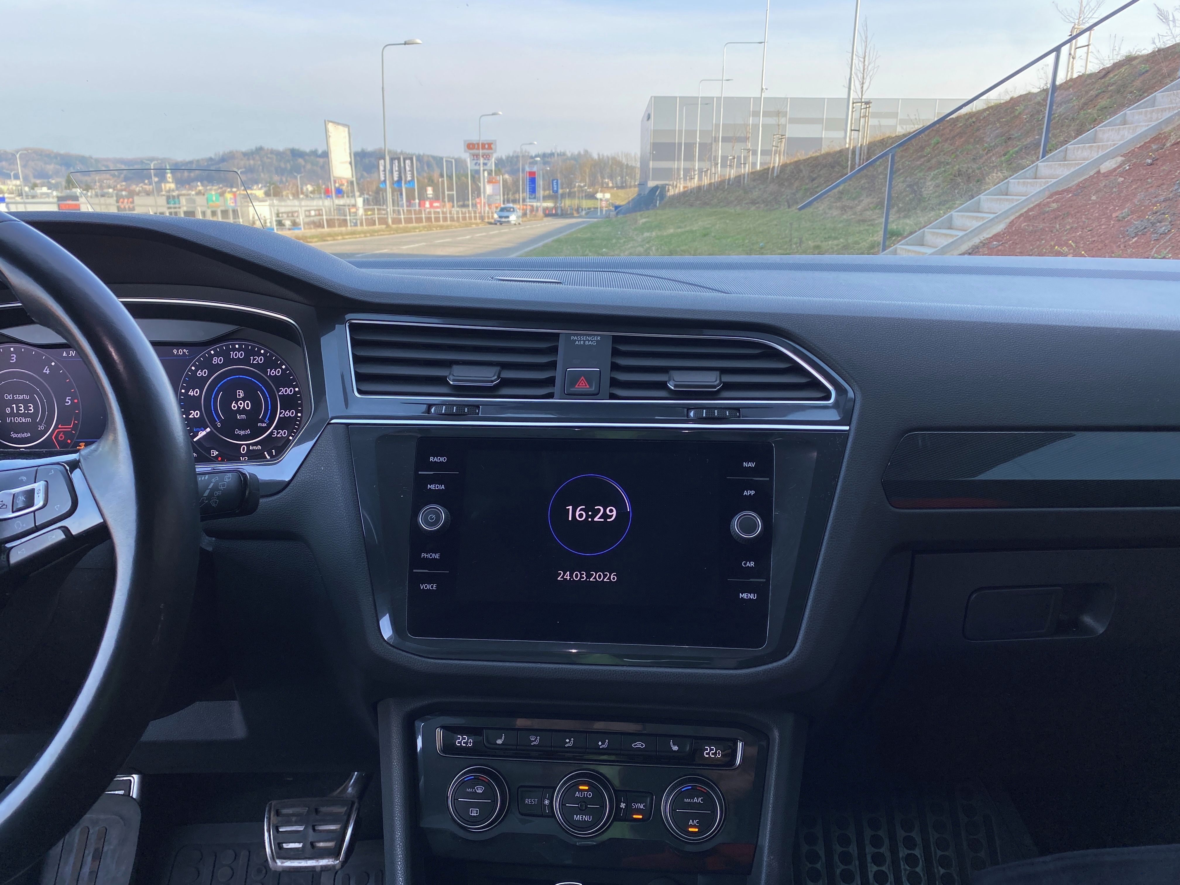 Volkswagen Tiguan Allspace, 4motion, 2.0TDI, DSG, Highline - fotka 6