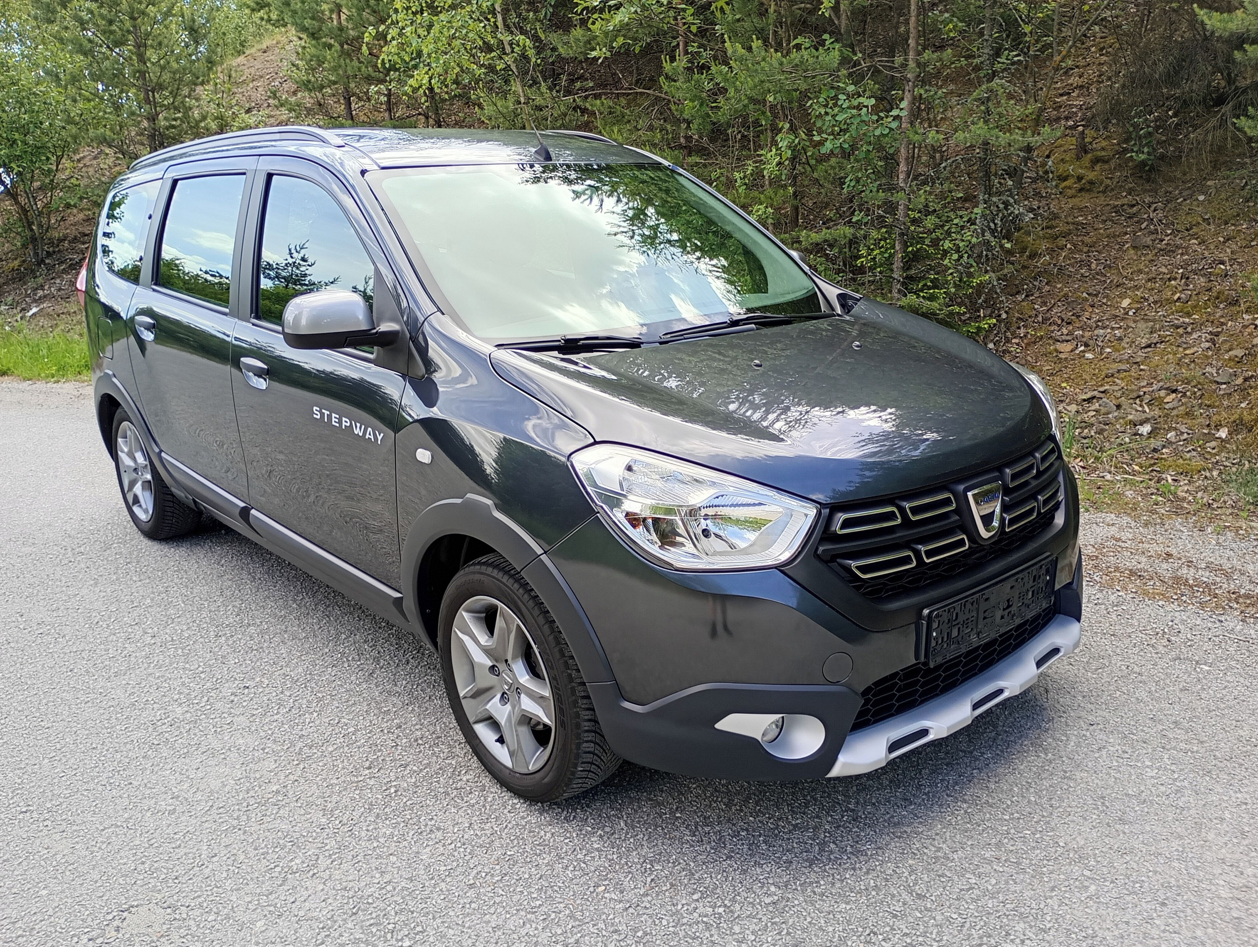 Dacia Lodgy, 130 TCe STEPWAY,1.MAJITELKA.