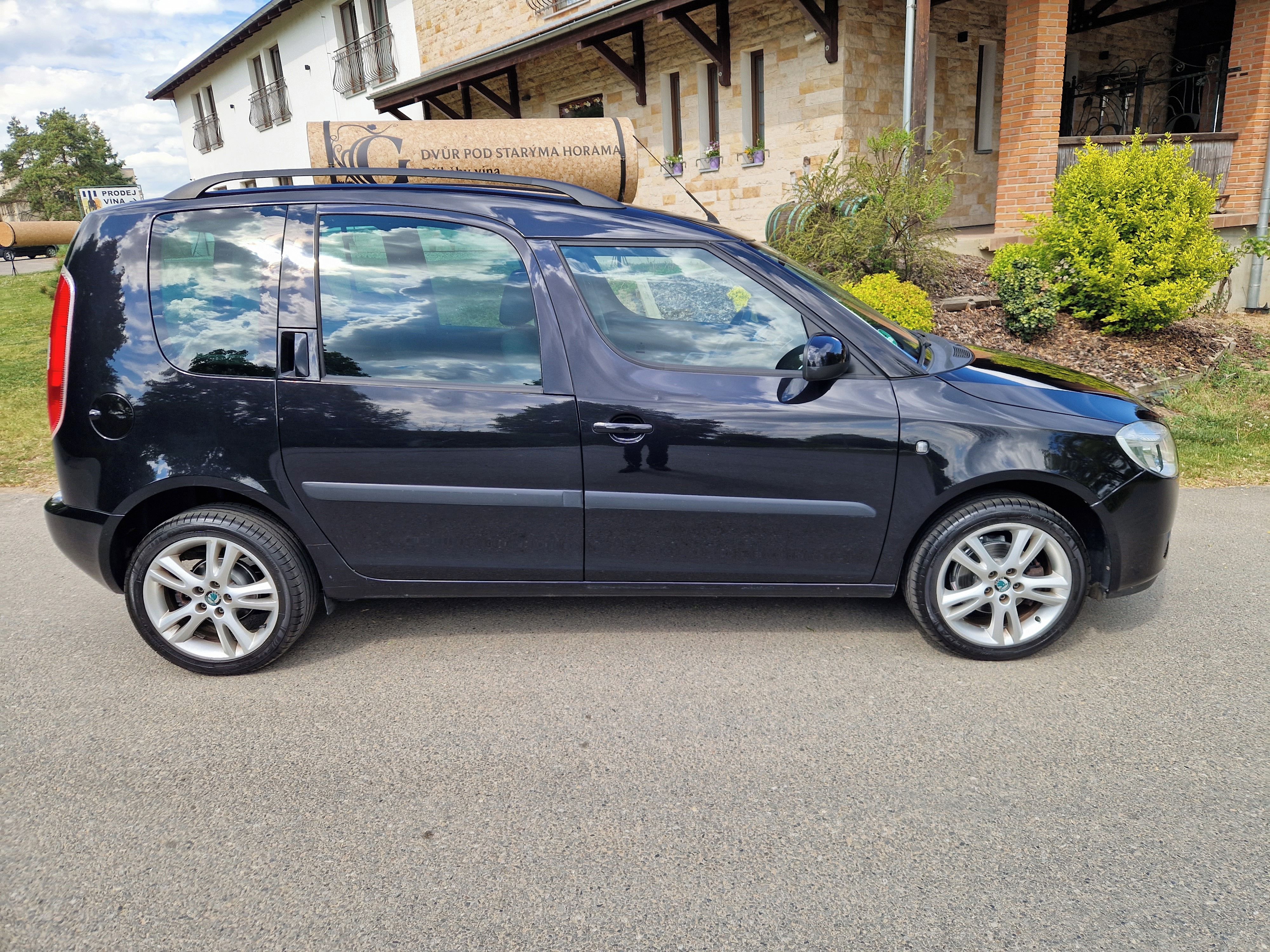 Škoda Roomster, 1,4 16V 63 KW, digi.klima,vyhř - fotka 3