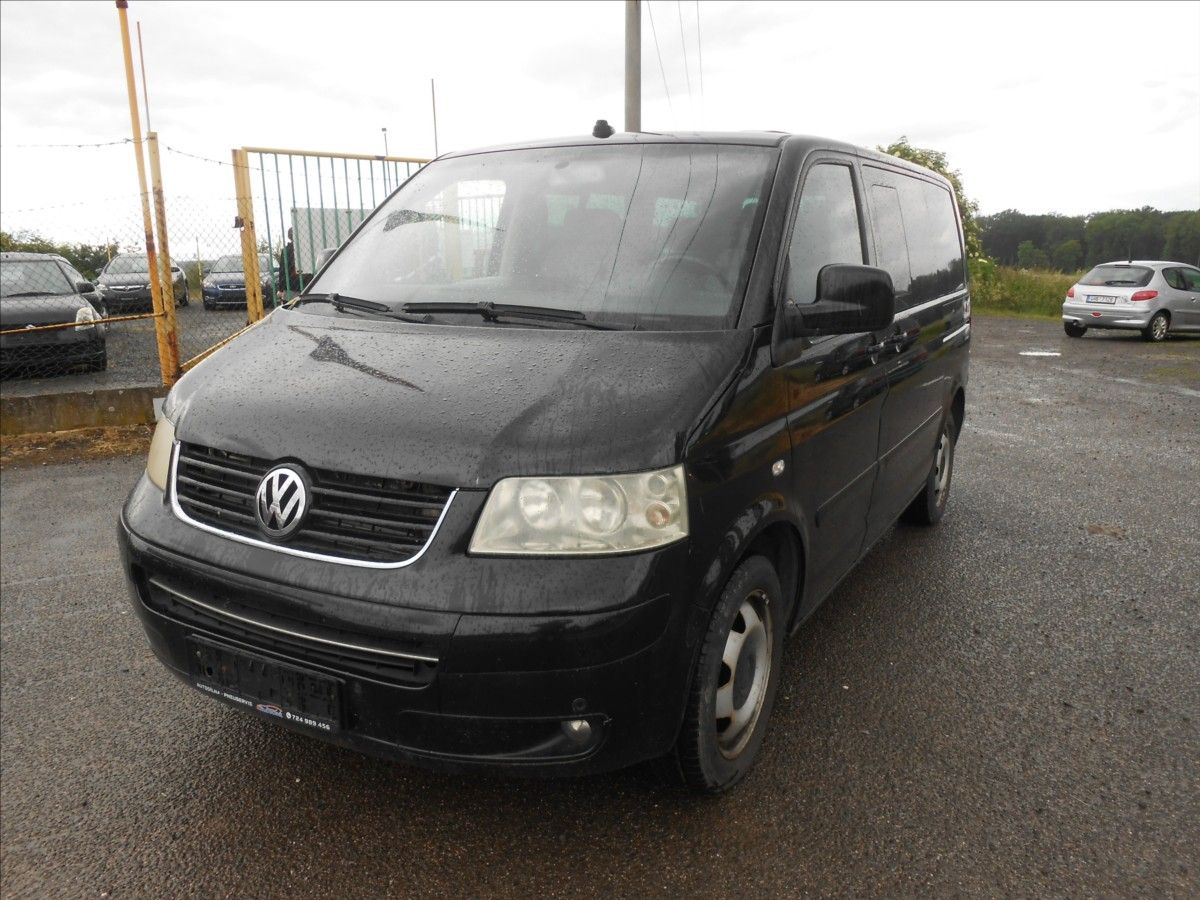 Volkswagen Multivan, 2,5 96 kw 7 Míst Serviska - fotka 3