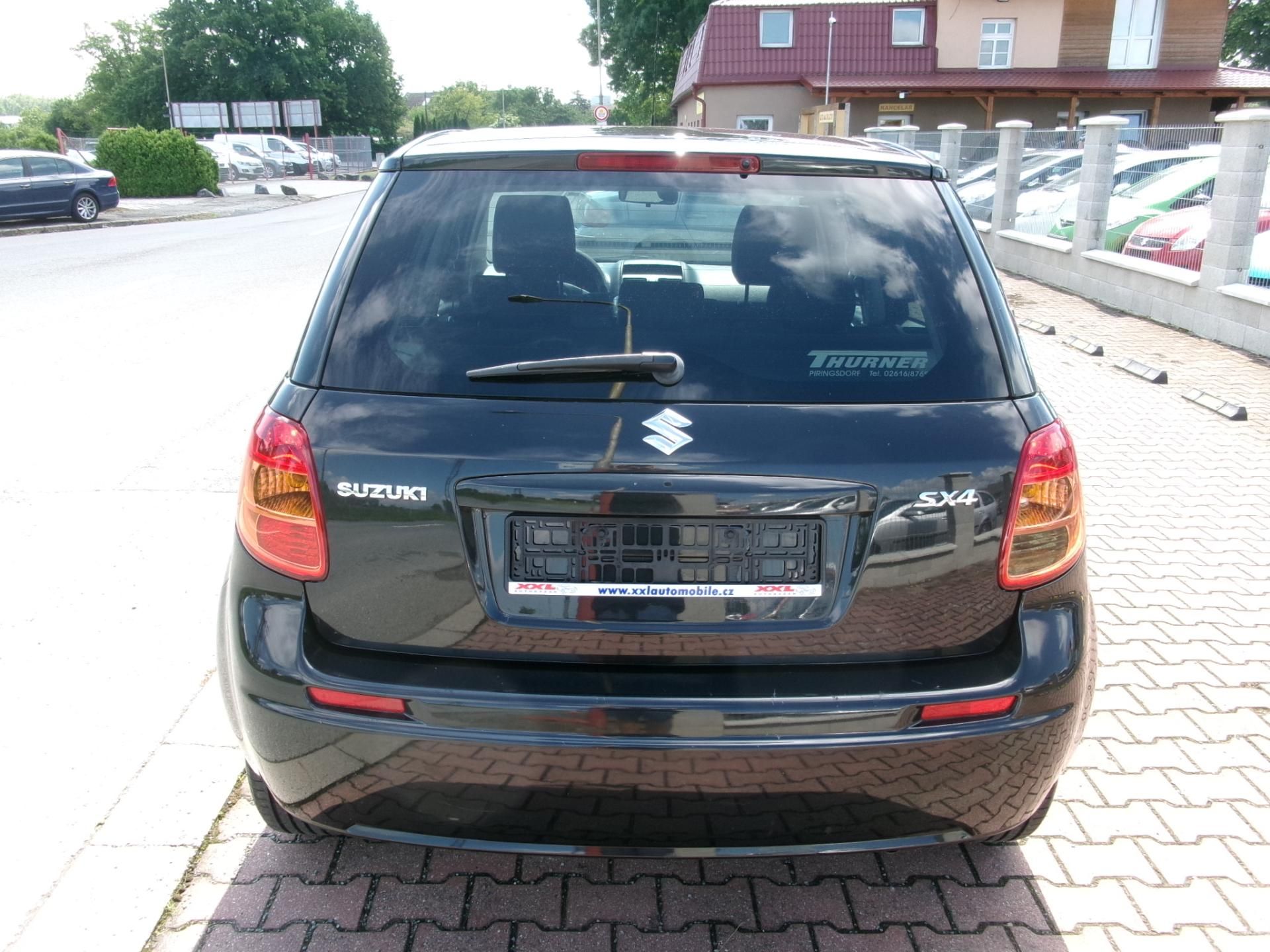 Suzuki SX4, 1,6i KLIMA TAŽNÉ VÝHŘEV - fotka 5