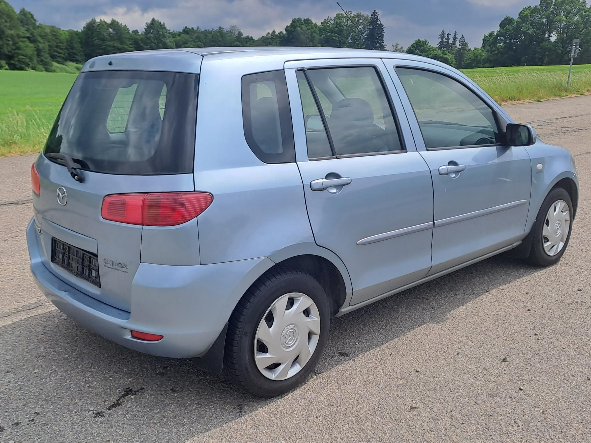 Mazda 2, 1.2 KLIMA - fotka 5