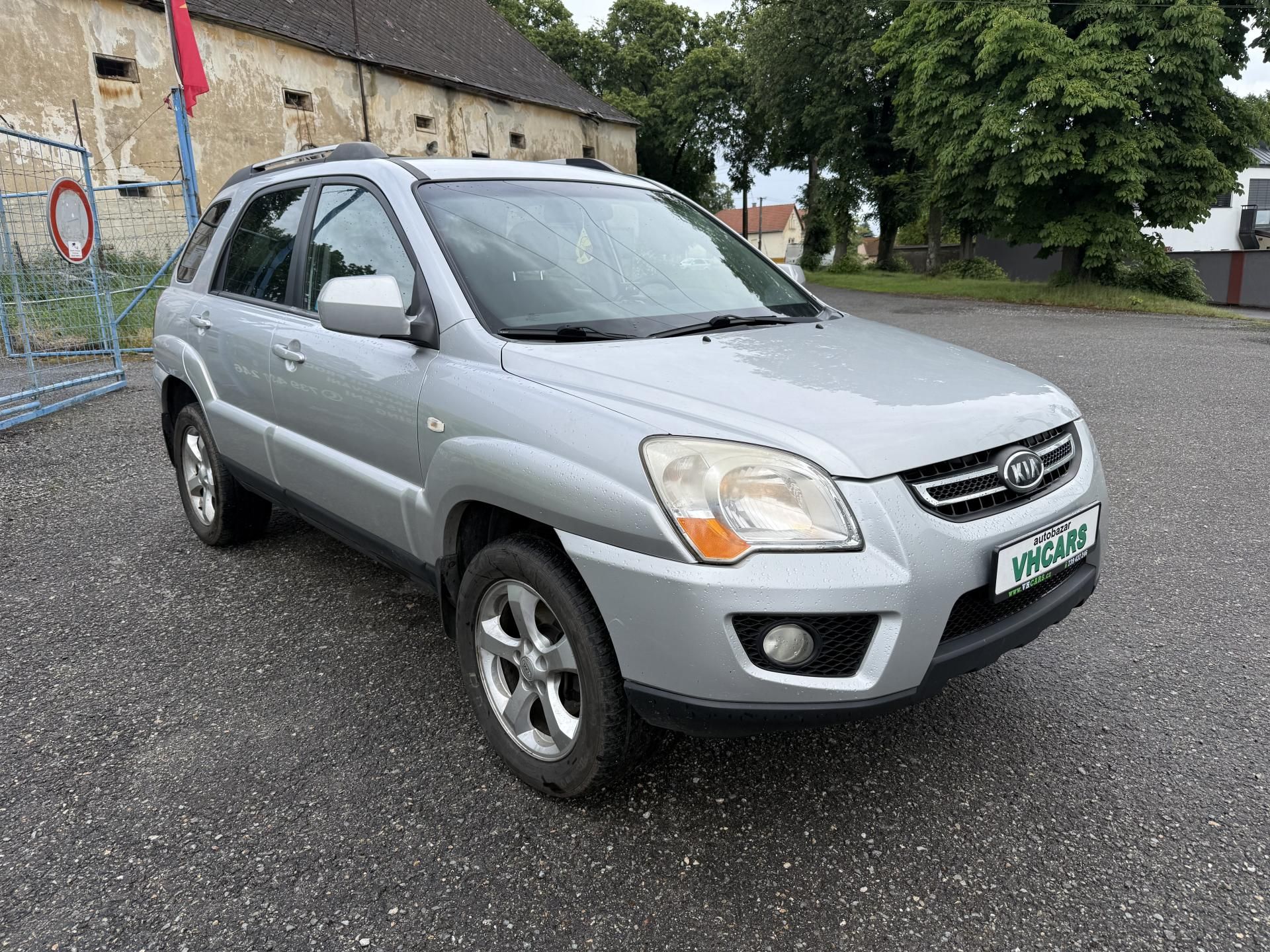 Kia Sportage, 2,0CRDI 4WD Tažné - fotka 3
