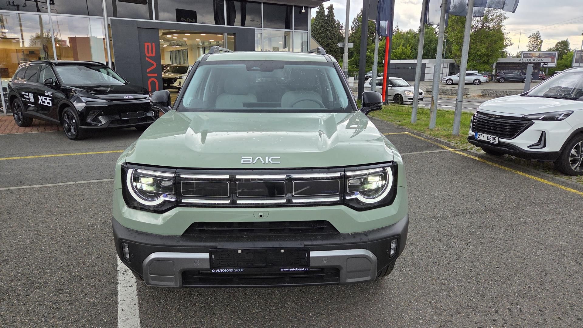BAIC BJ30, BJ30 HEV 1.5T 209kW 2DHT 4x4 A - fotka 2