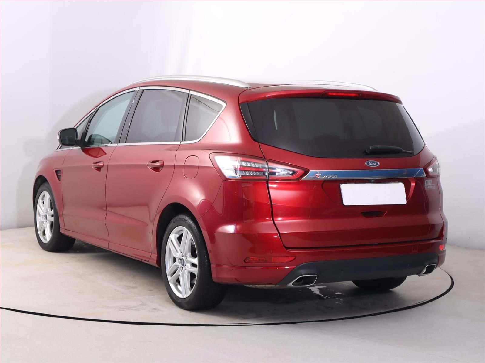 Ford S-MAX, 2.0 TDCi, Edition, 4X4 - fotka 4