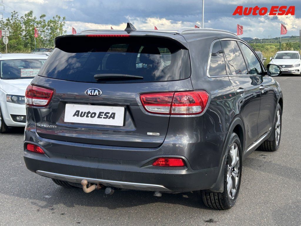 Kia Sorento, 2.2 DOHC - fotka 4