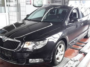 2.0Tdi 103KW ELEGANCE kůže TOP