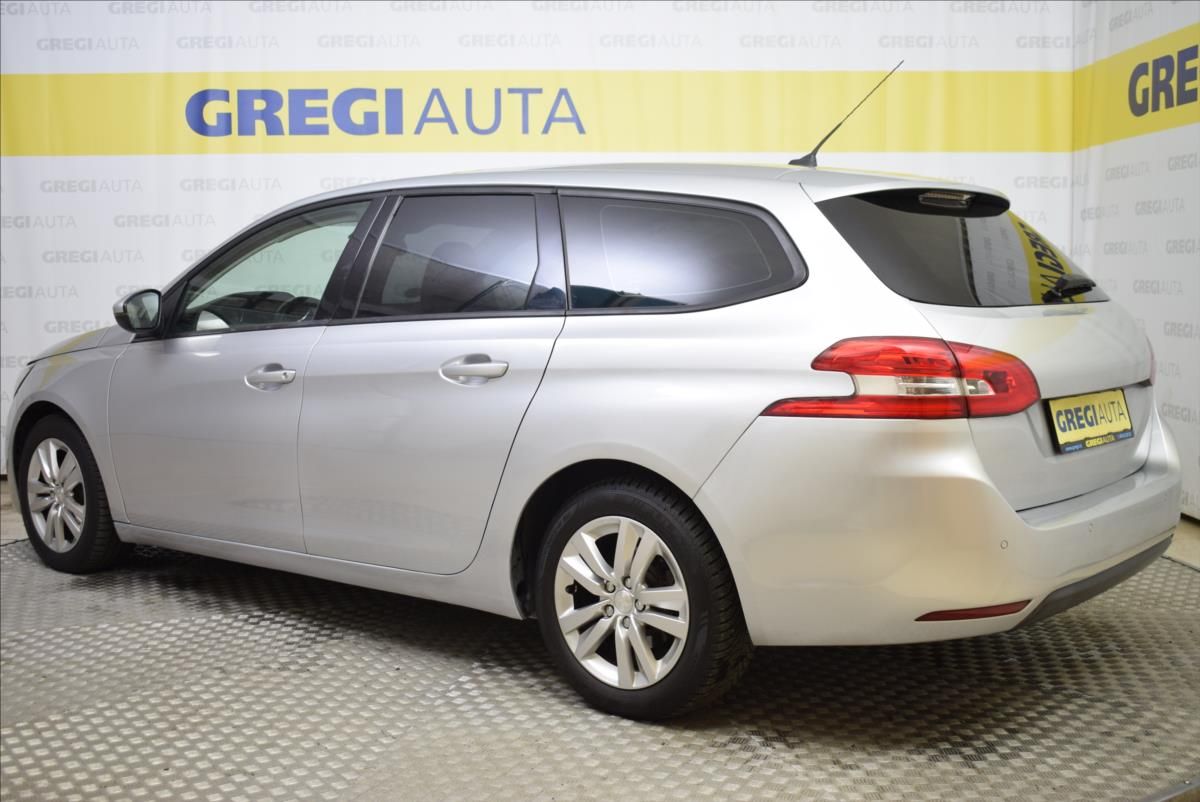 Peugeot 308, 1,6 HDi AUTOMAT - fotka 6