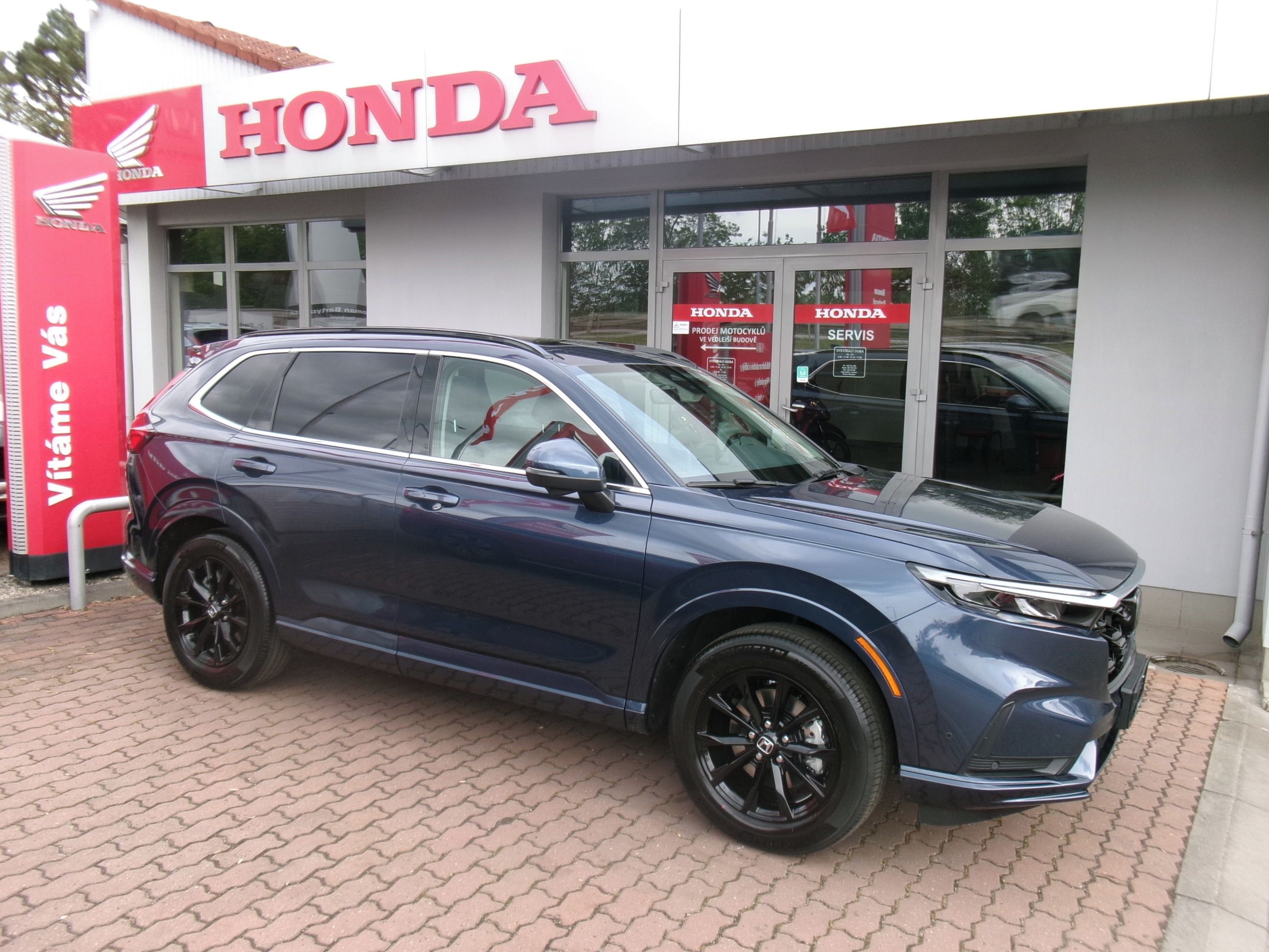 Honda CR-V, 2.0 Plug-in ELEGANCE TECH 26 - fotka 3