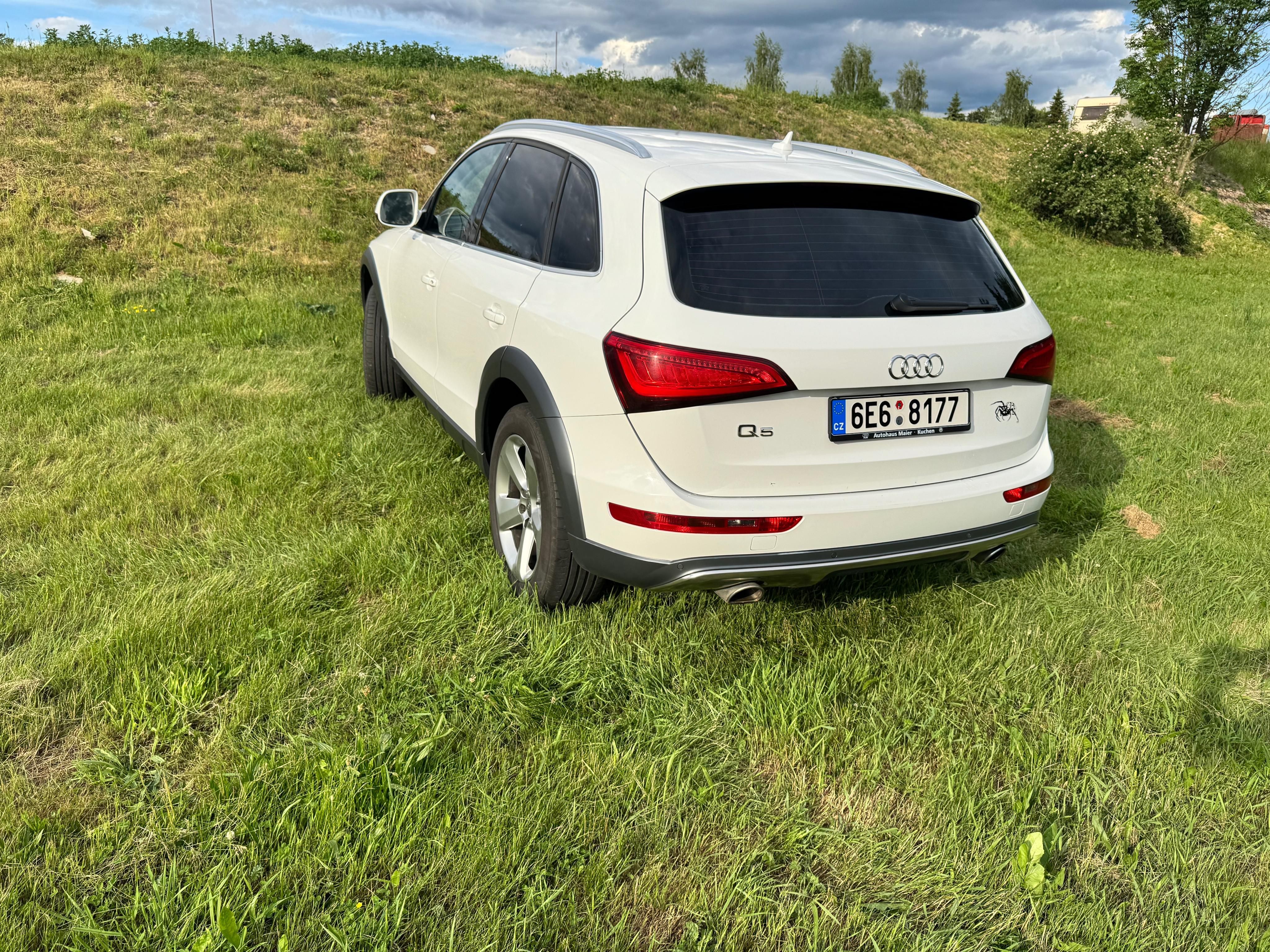 Audi Q5, 3.0 TDI 180 kW 4X4 Exclusive - fotka 6