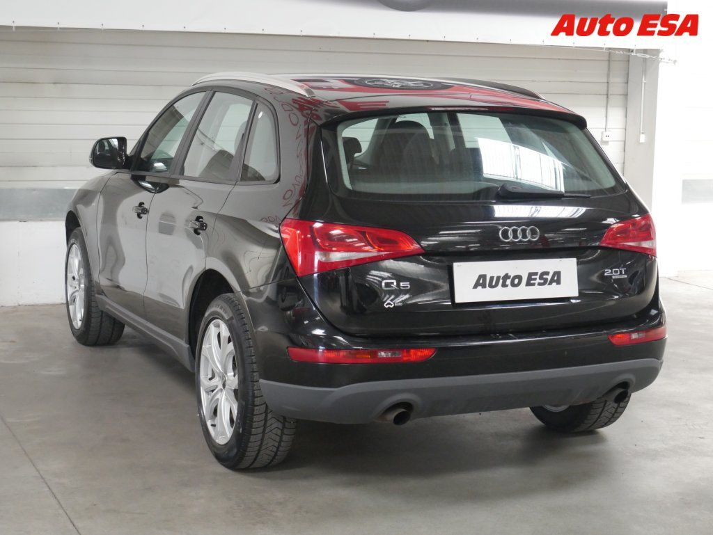 Audi Q5, 2.0. tfsi - fotka 4