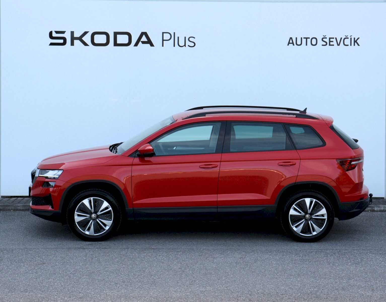 Škoda Karoq, 1.5 TSI 110 kW Ambition PLUS - fotka 3