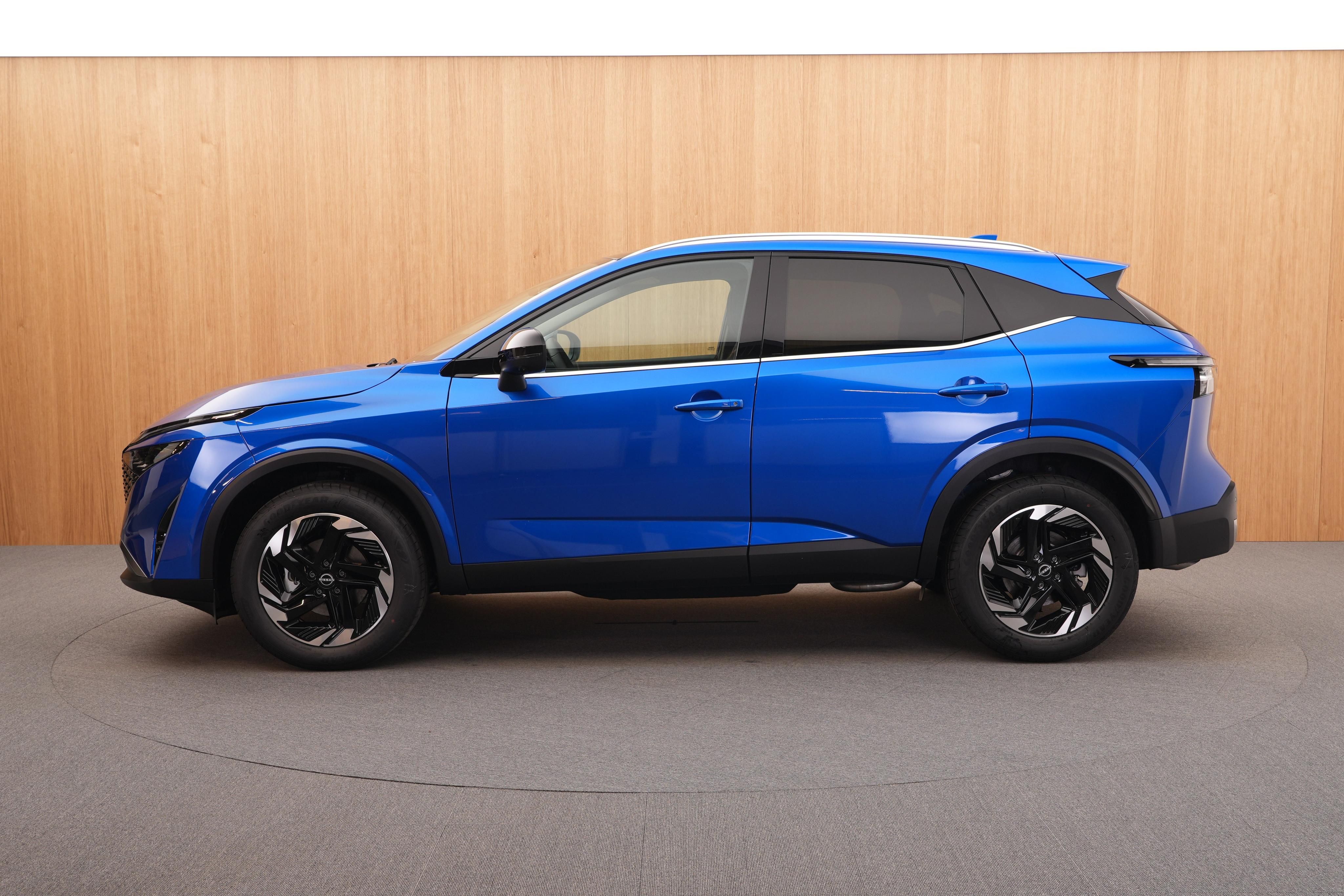 Nissan Qashqai, N-Connecta 1.3 DIG-T mHEV - fotka 2