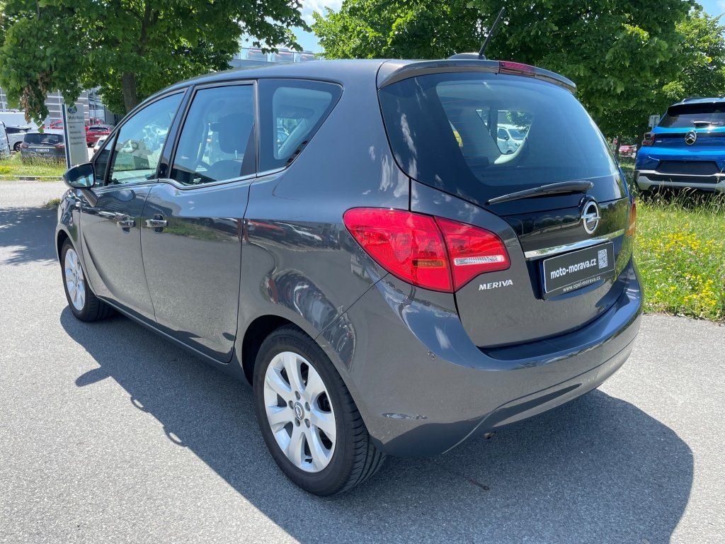 Opel Meriva, Cosmo 1,4i, 74 kW, 1. maj, ČR - fotka 3