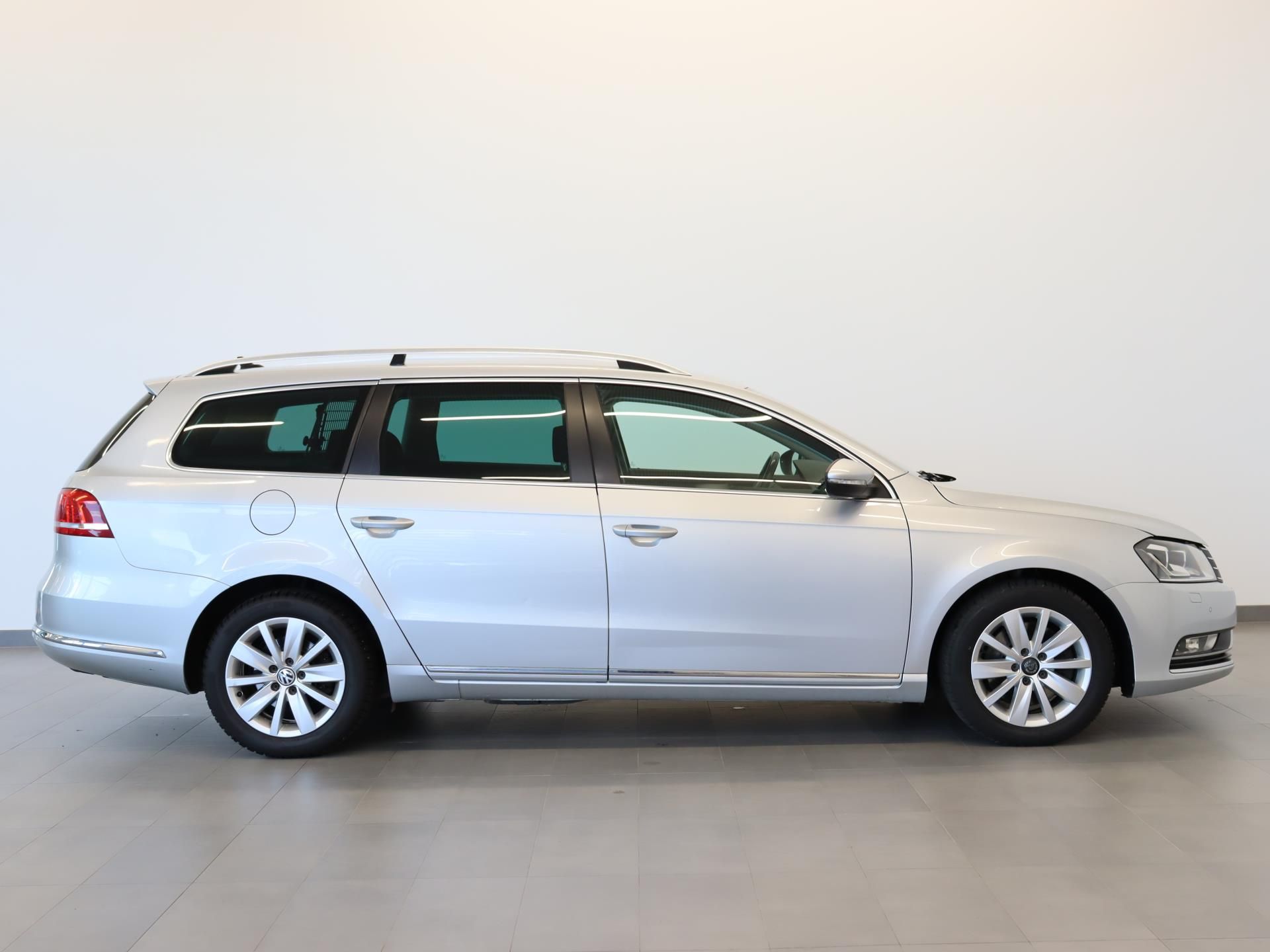 Volkswagen Passat Variant, 2,0 TDI 103kW COMFORTLINE - fotka 3