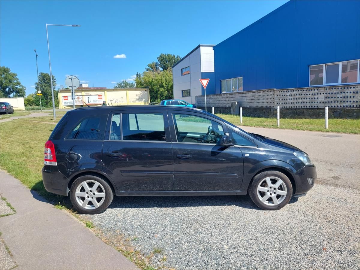 Opel Zafira, 1,6 16V  +1.majitel+7 míst+ - fotka 4
