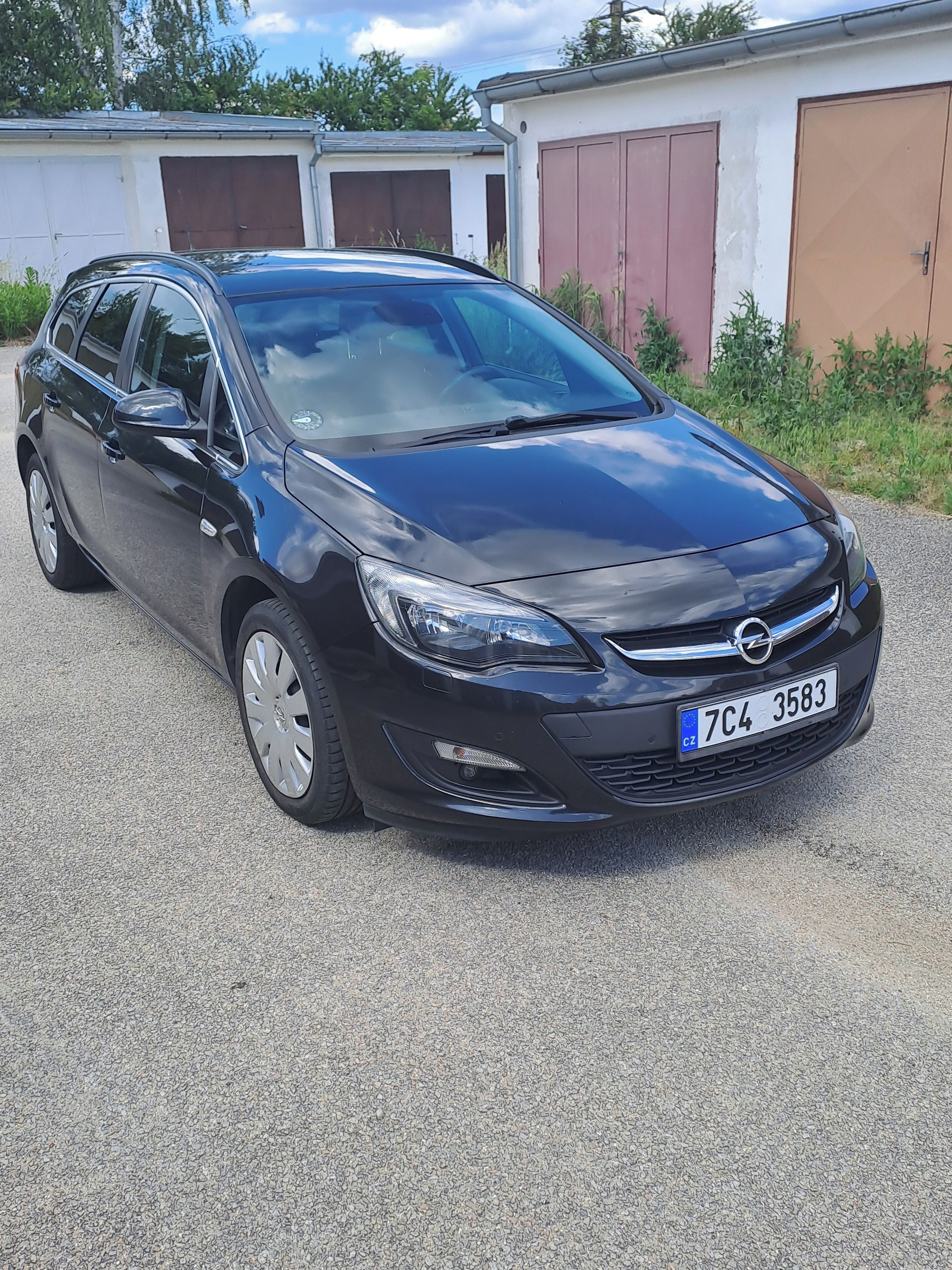 Opel Astra, OPEL ASTRA SPORTS TOURER