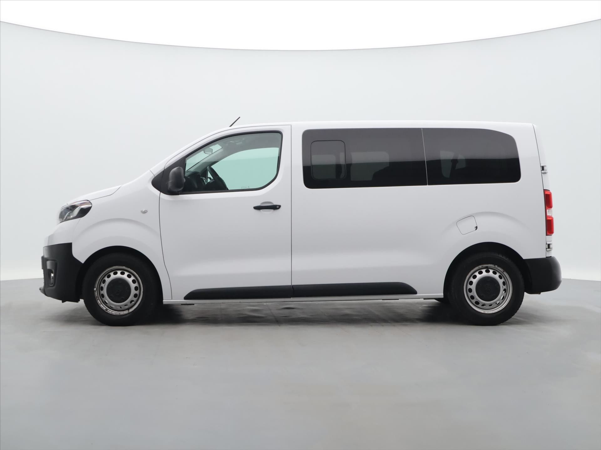 Toyota Proace, 2,0 D-4D 106kW Shuttle CZ DPH - fotka 4