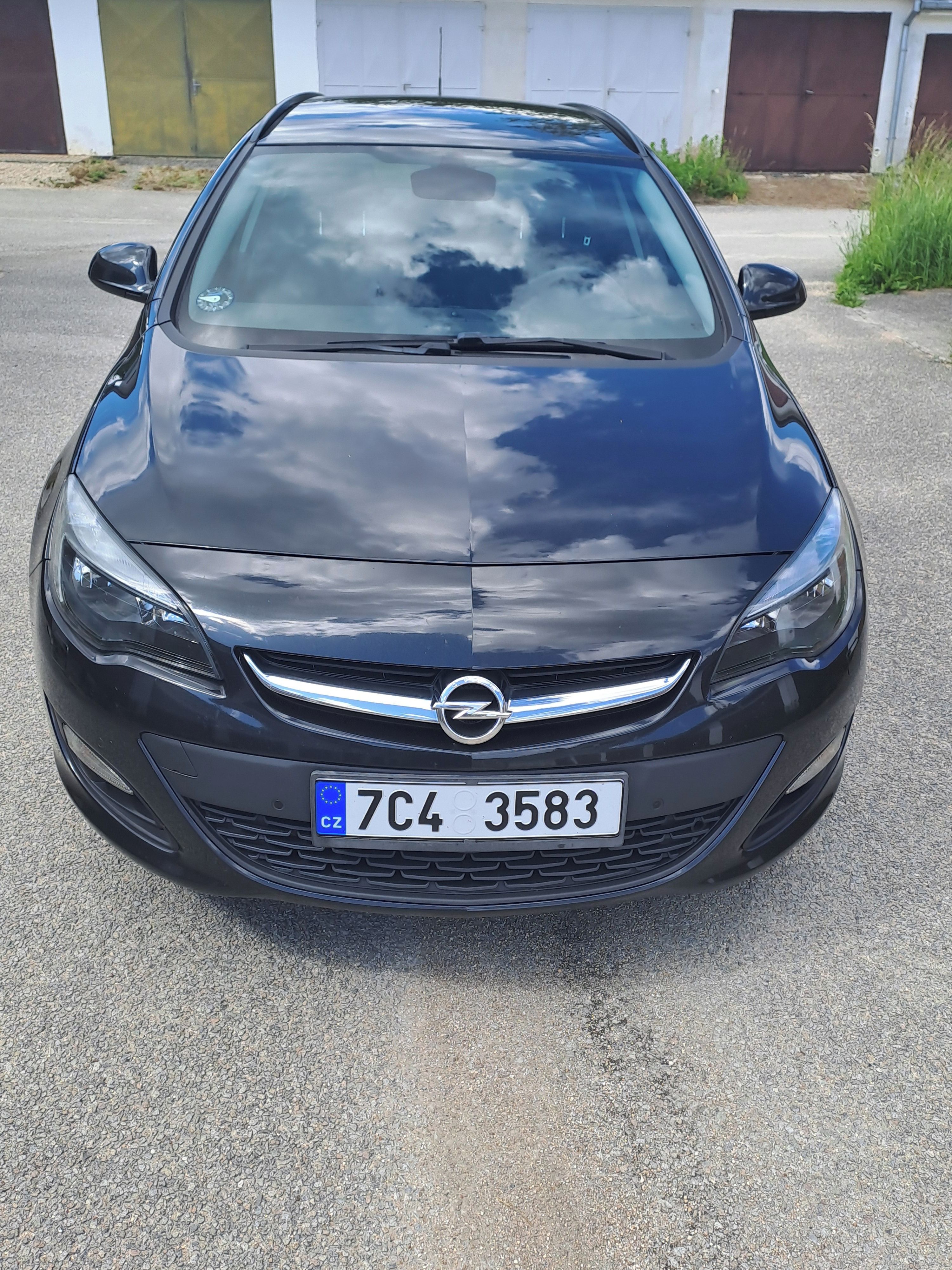 Opel Astra, OPEL ASTRA SPORTS TOURER - fotka 2