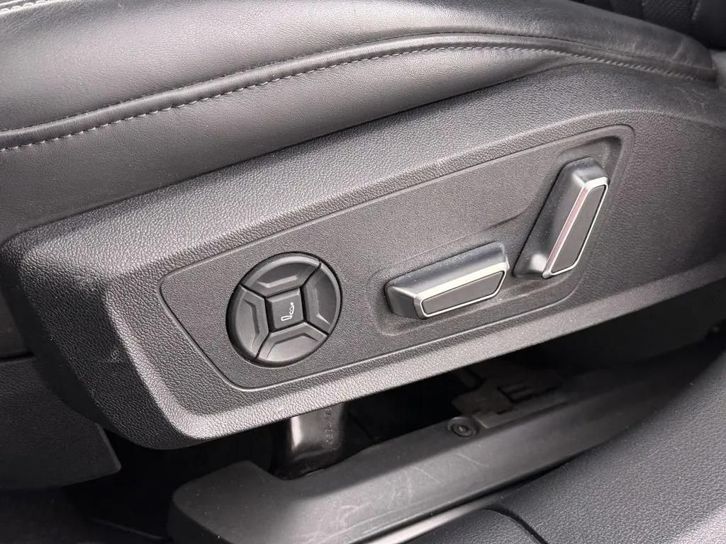 Audi A6, 45TFSI 180kW Quattro S-Line TZ - fotka 5