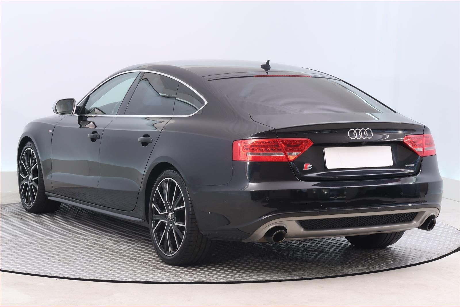Audi A5, 3.0 TDI, 4X4, Automat, Navi - fotka 4