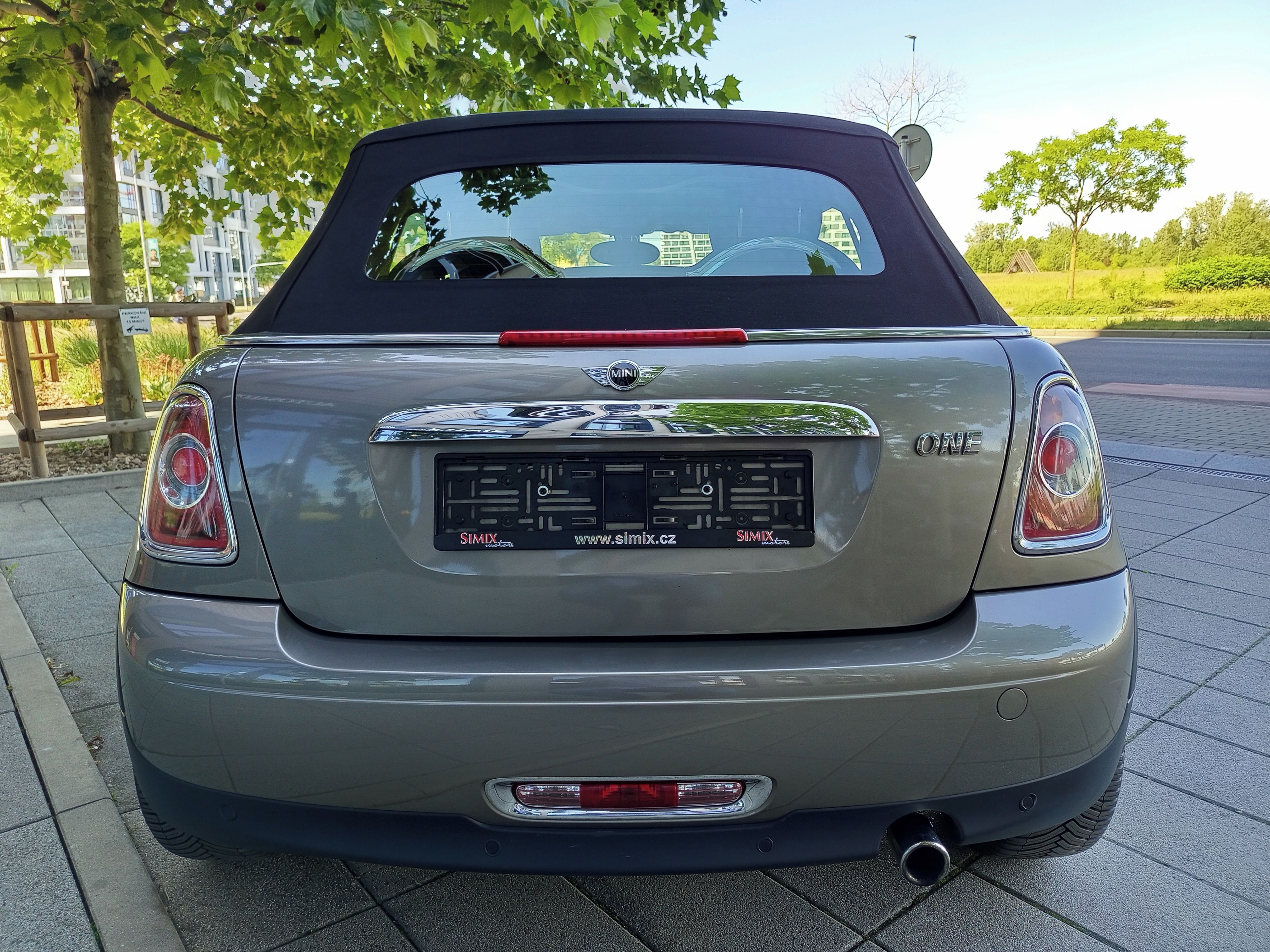 Mini One, Cabrio, navi, chili II, wired - fotka 5