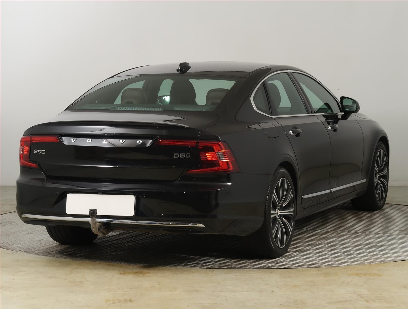 Volvo S90, D5 AWD, 4X4, Automat - fotka 5