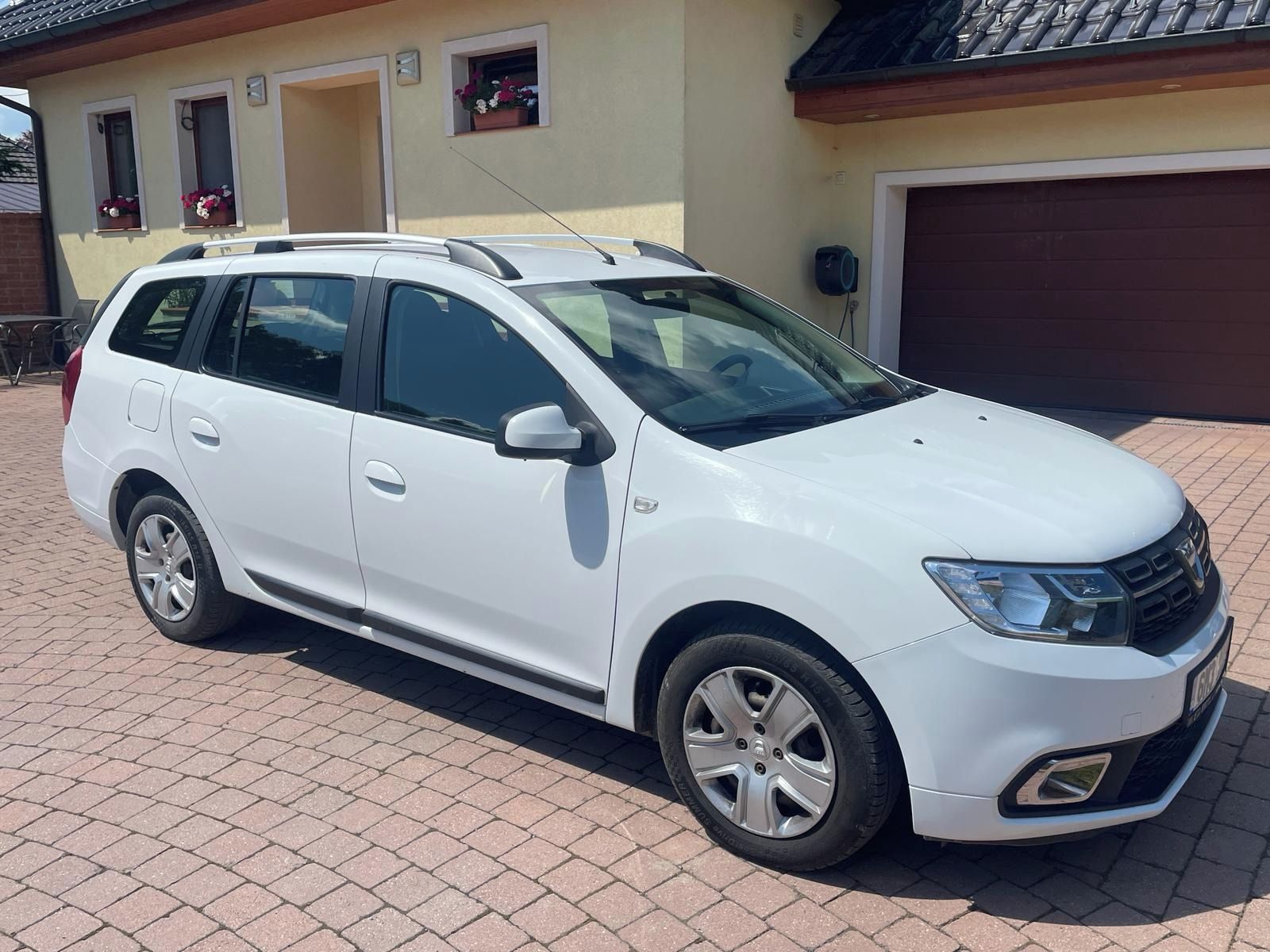 Dacia Logan, Dacia Logan MCV 0.9 TCe - fotka 2