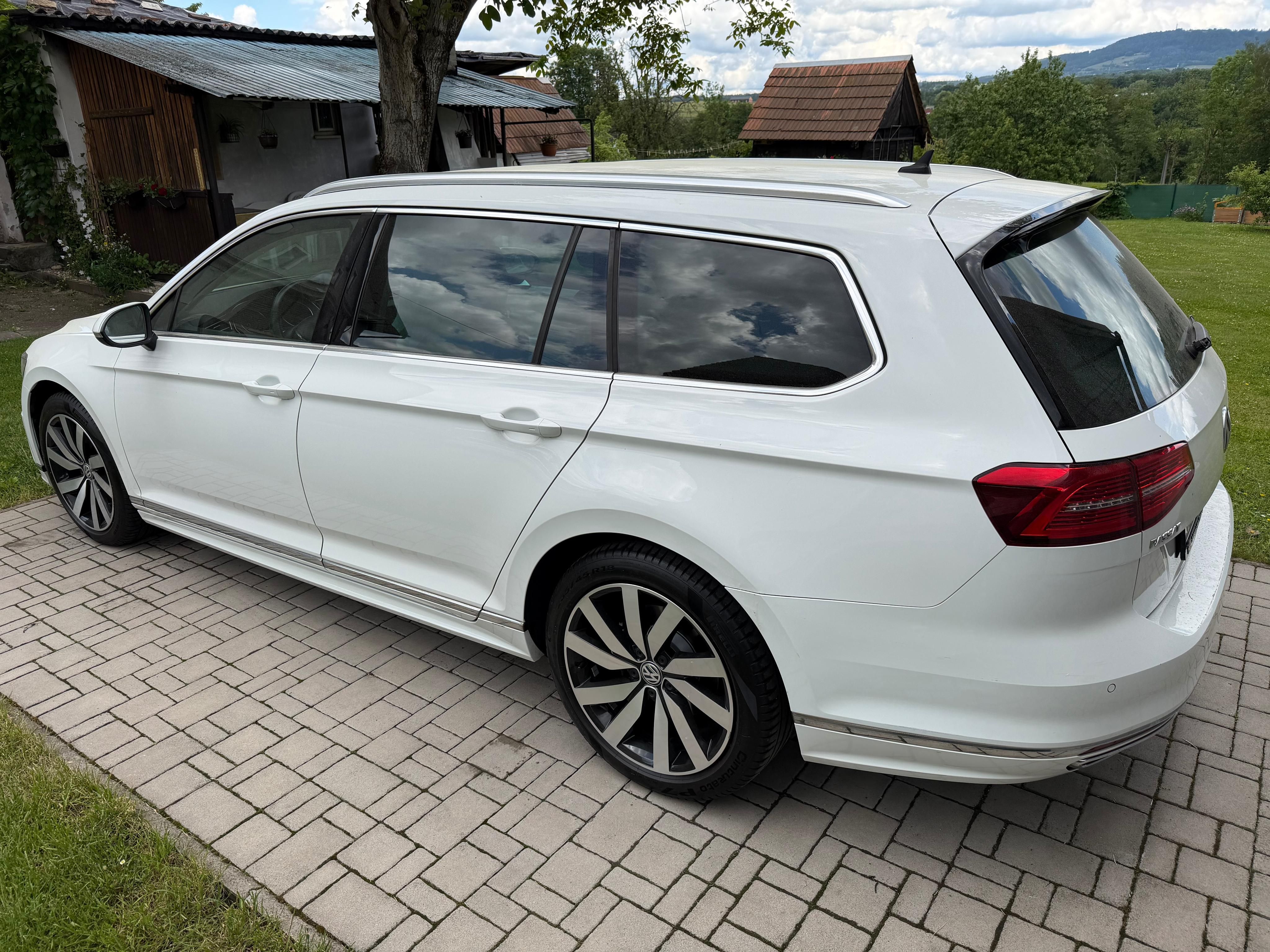 Volkswagen Passat, 2,0TDI/110kW, DSG7 - fotka 3