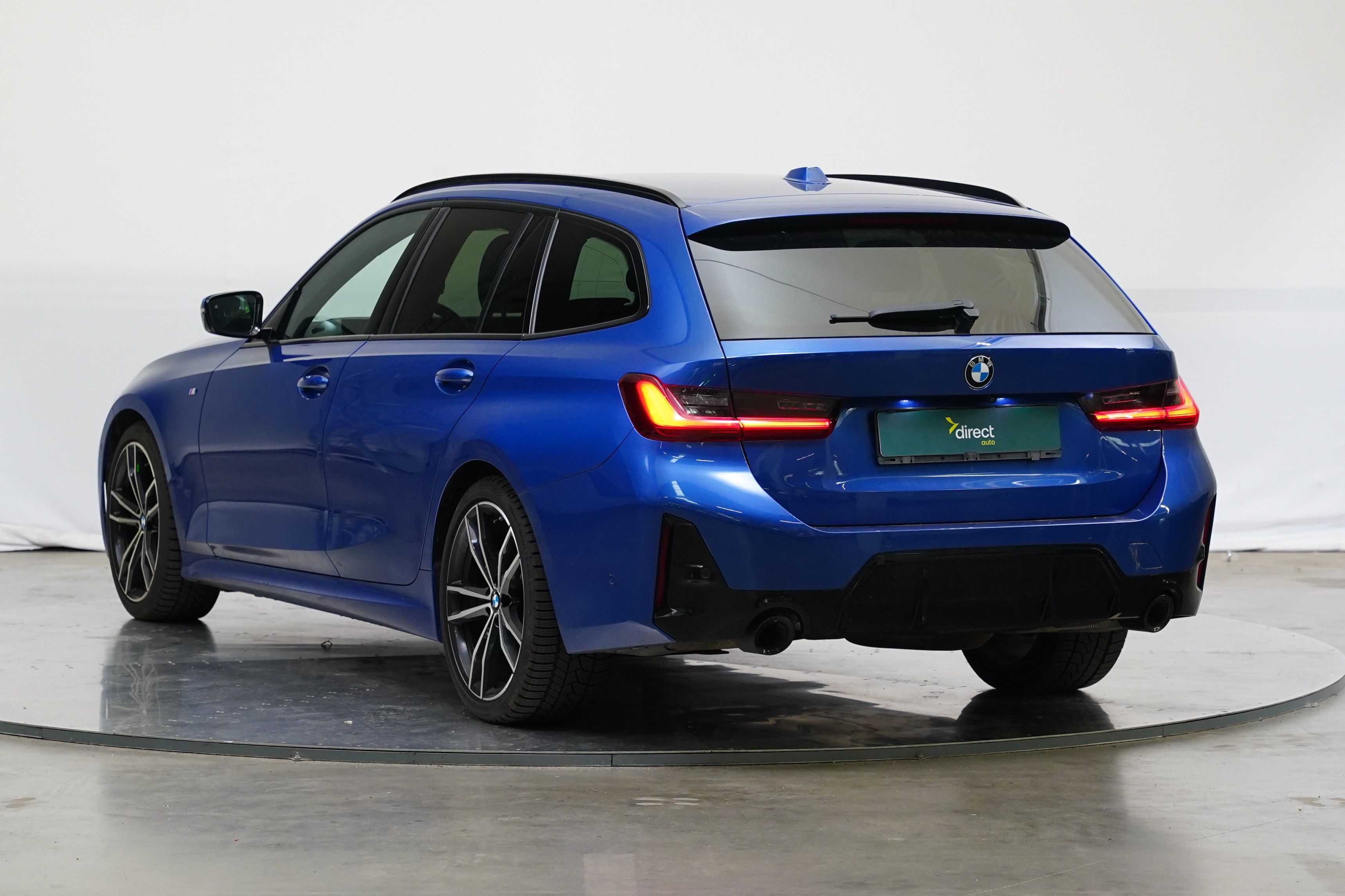 BMW Řada 3, 2.0 320d xDrive 140 kW - fotka 4