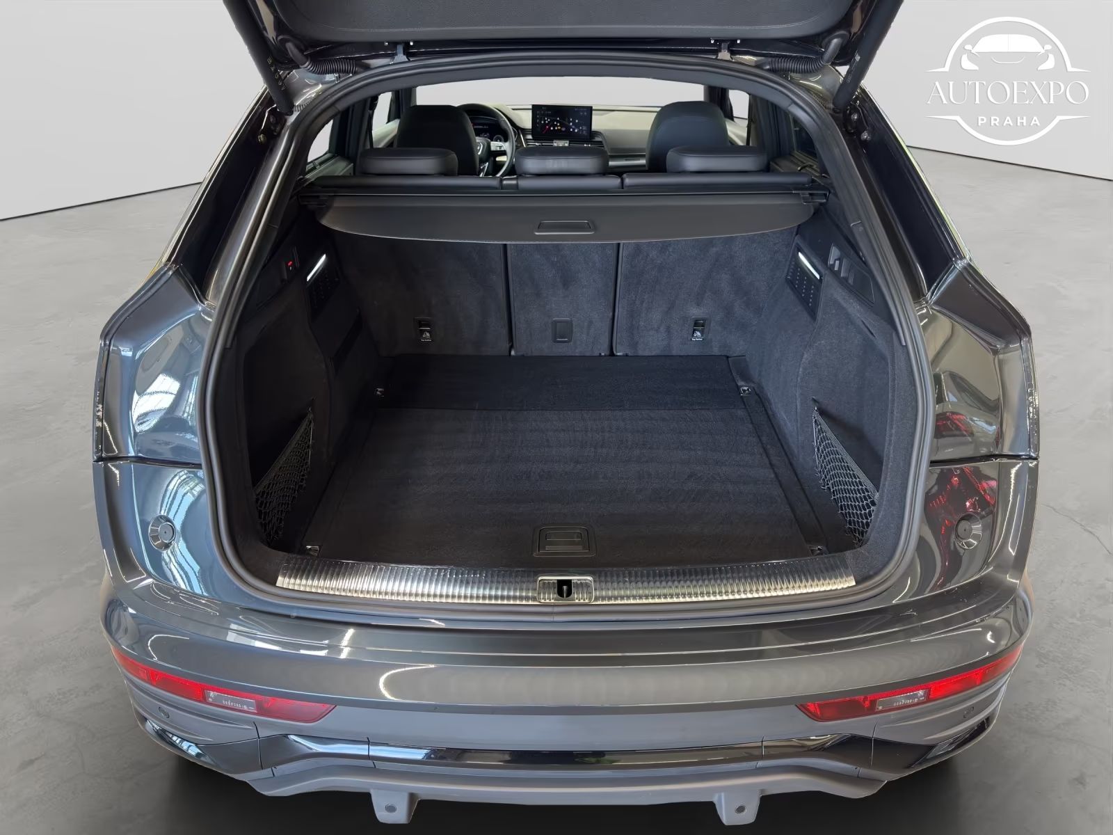 Audi Q5, Sportback 40 TDI quattro - fotka 6