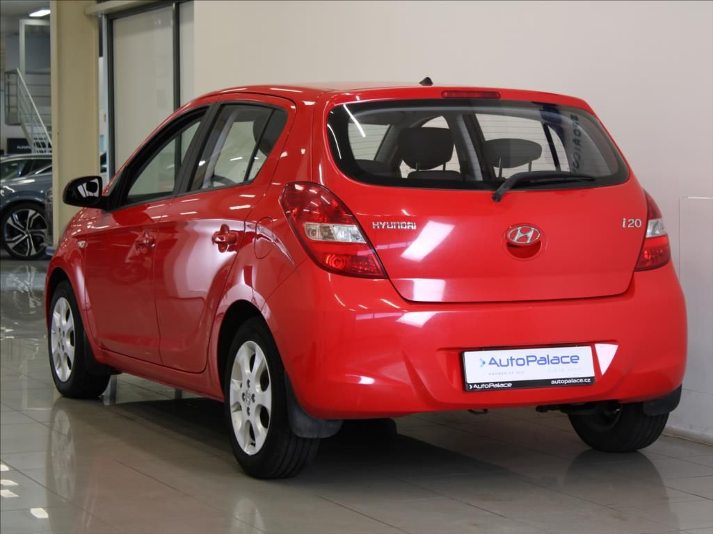 Hyundai i20, 1,3 i 57kW KLIMATIZACE ČR - fotka 3