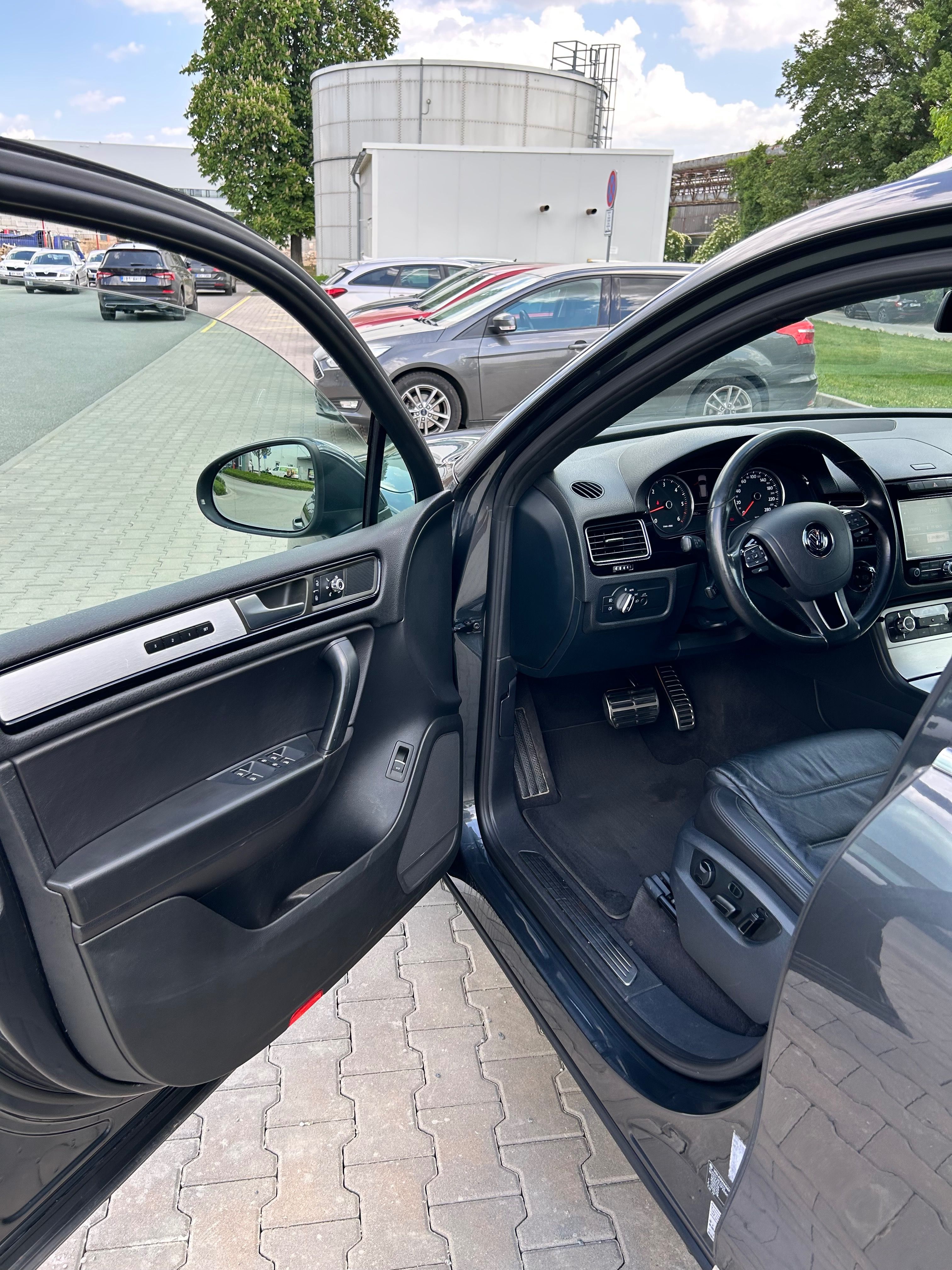 Volkswagen Touareg, VW Touareg 3.0 TDI V6 - fotka 5