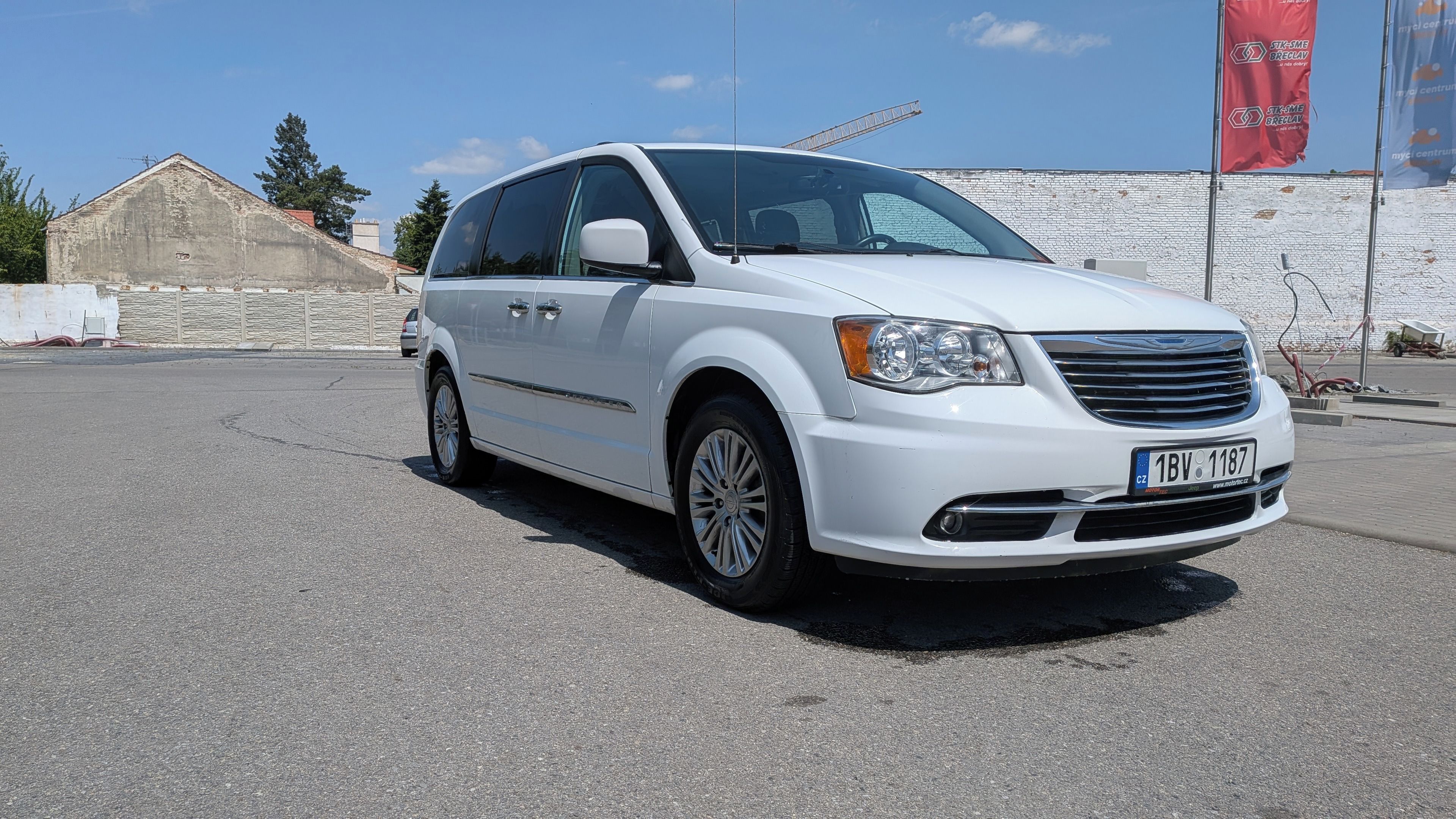 Chrysler Town & Country