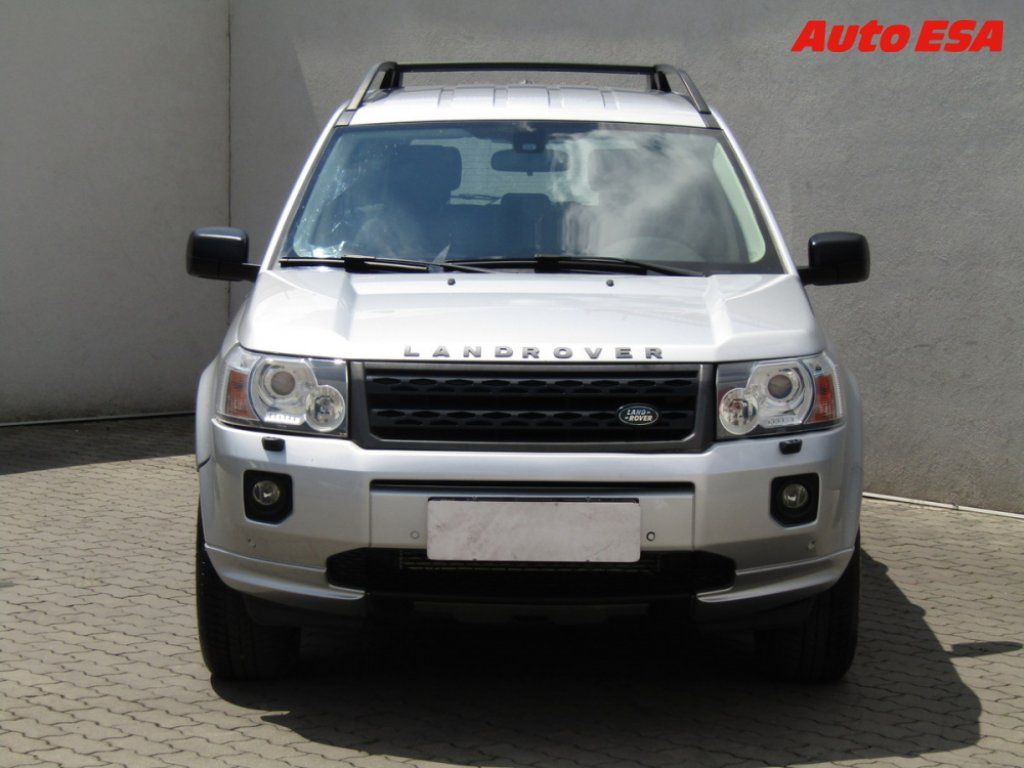 Land Rover Freelander, 2.2 TD4 4x4,AT,panorama - fotka 2