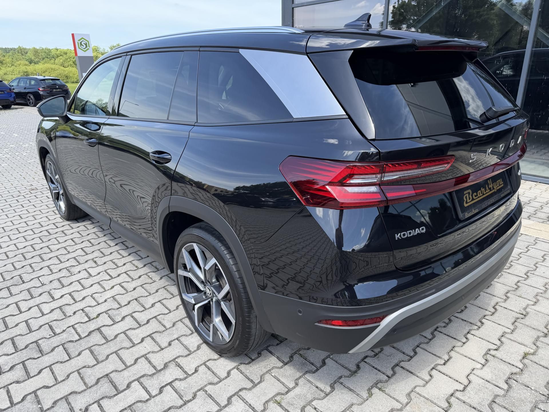Škoda Kodiaq, 2.0TDI 142kW 4x4 MAX. VÝBAVA!! - fotka 5