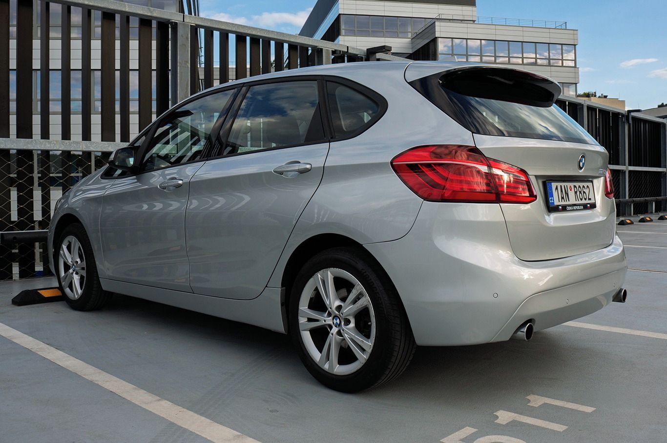 BMW Řada 2, BMW 220i Active Tourer Advanta - fotka 3