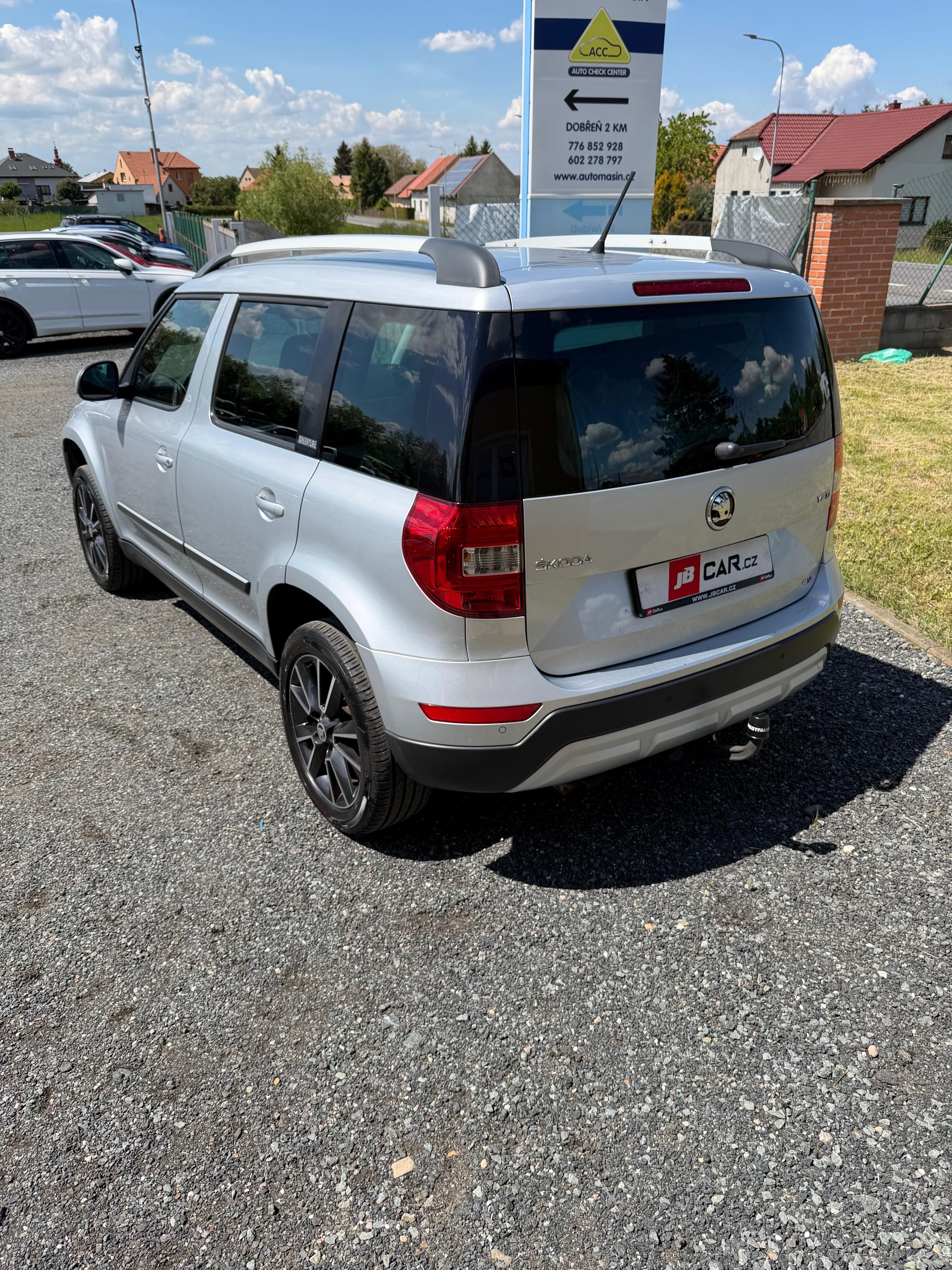 Škoda Yeti, 2.0 TDI DSG 4x4 Adventure - fotka 5