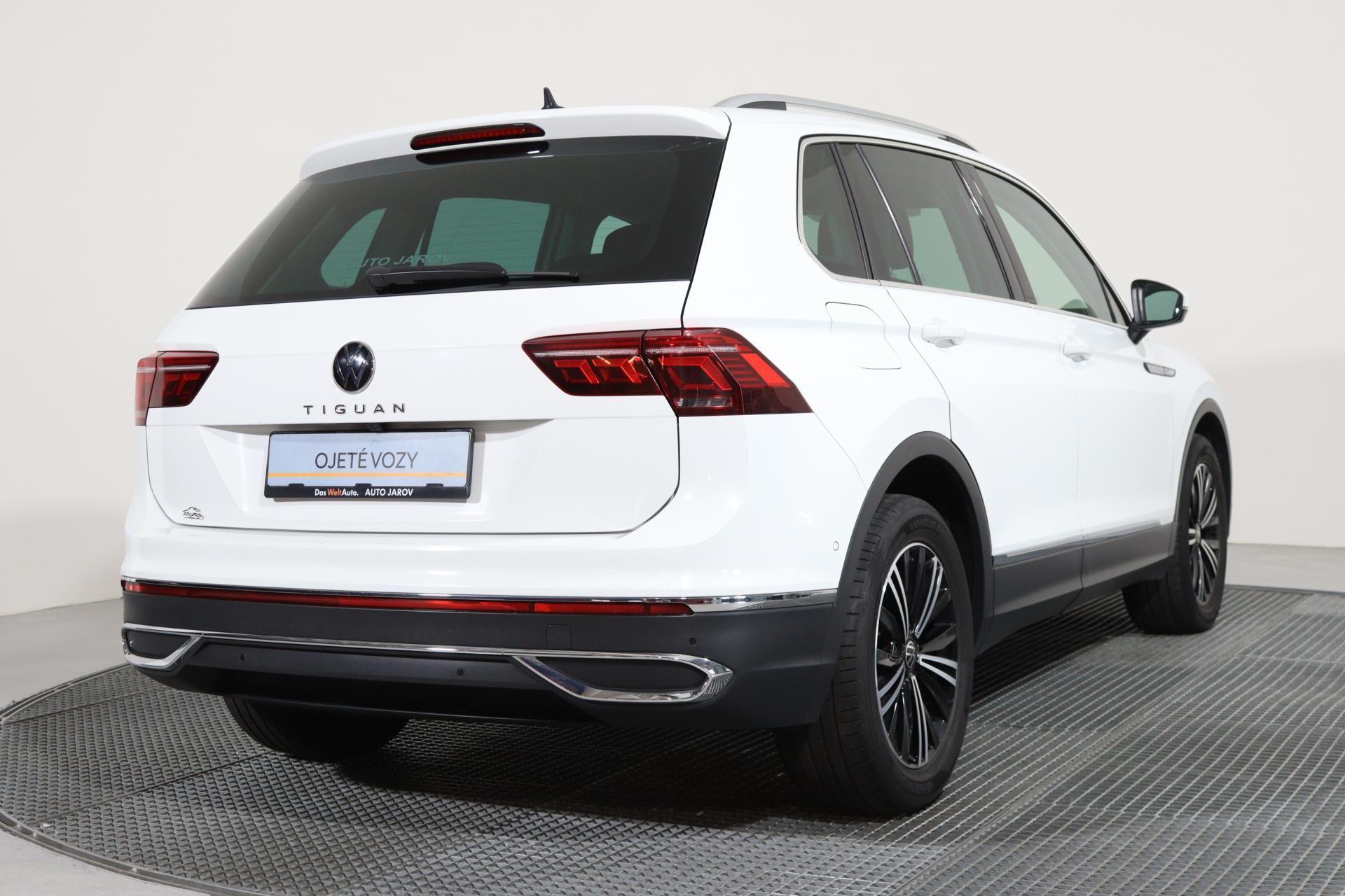 Volkswagen Tiguan, ELEGANCE 1,5TSI 110KW DSG/MATR - fotka 2