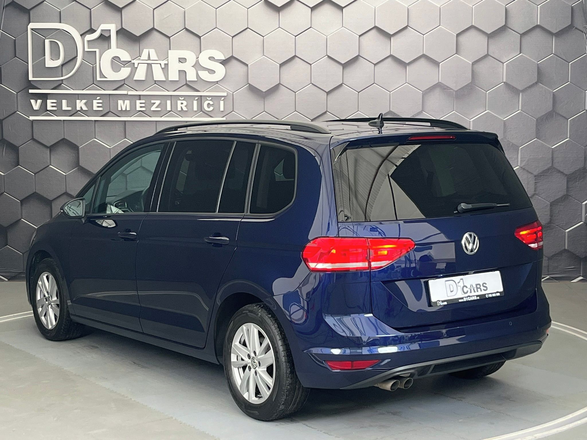 Volkswagen Touran, Comfortline  2.0 TDI 110KW - fotka 6