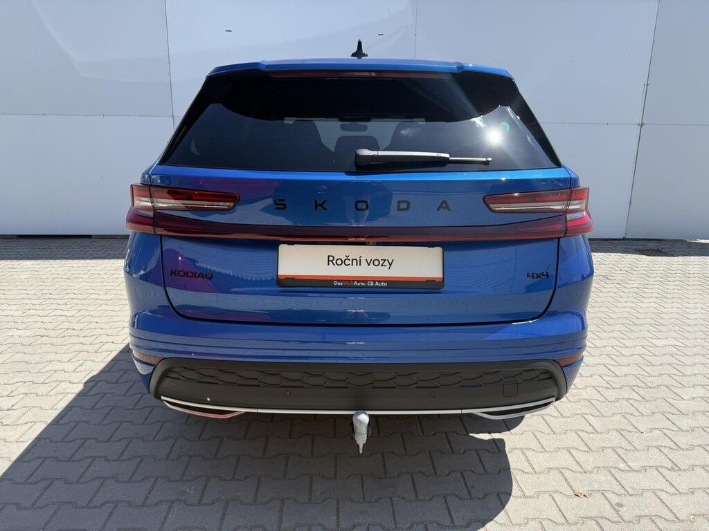 Škoda Kodiaq, DSG 4M 2,0TDi 142kW SportLine - fotka 5