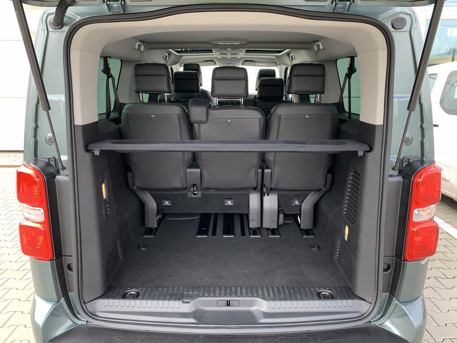 Toyota Proace Verso, VERSO L2 VIP 7S SKYVIEW 2L AT - fotka 5