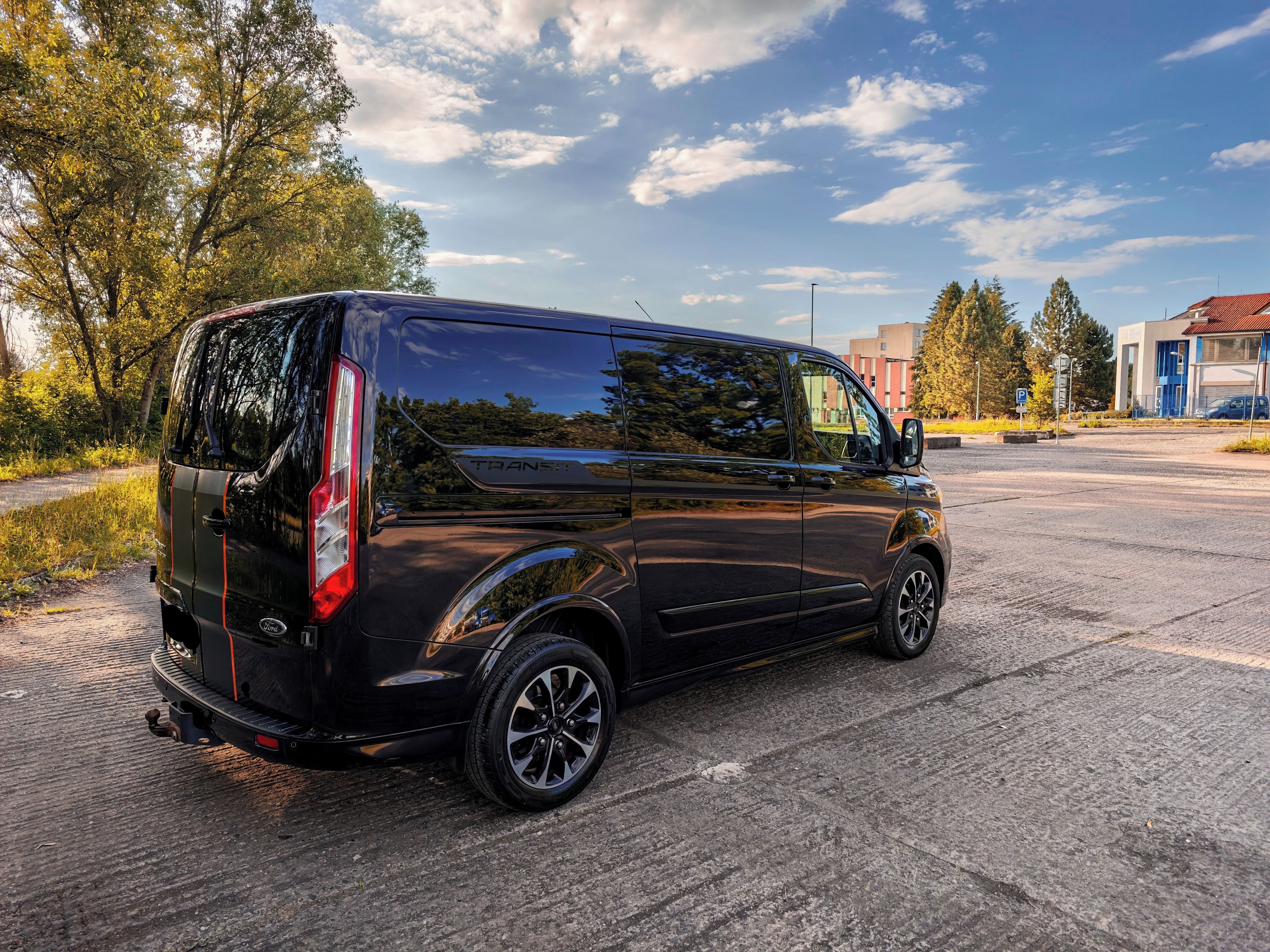 Ford Transit Custom, SPORT 125KW,TAŽNÉ,NAVI,AUTOMAT - fotka 5