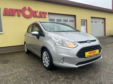 1.0i 74kW/1MAJ/Serv.Knih/Pěkný