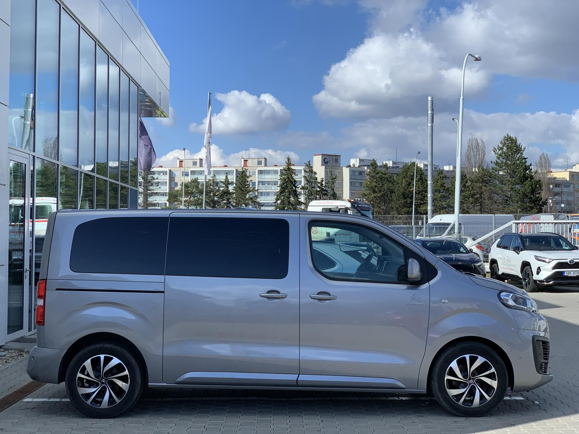 Citroën SpaceTourer, SHINE 2.0 BlueHDi 130kW AT8 - fotka 4